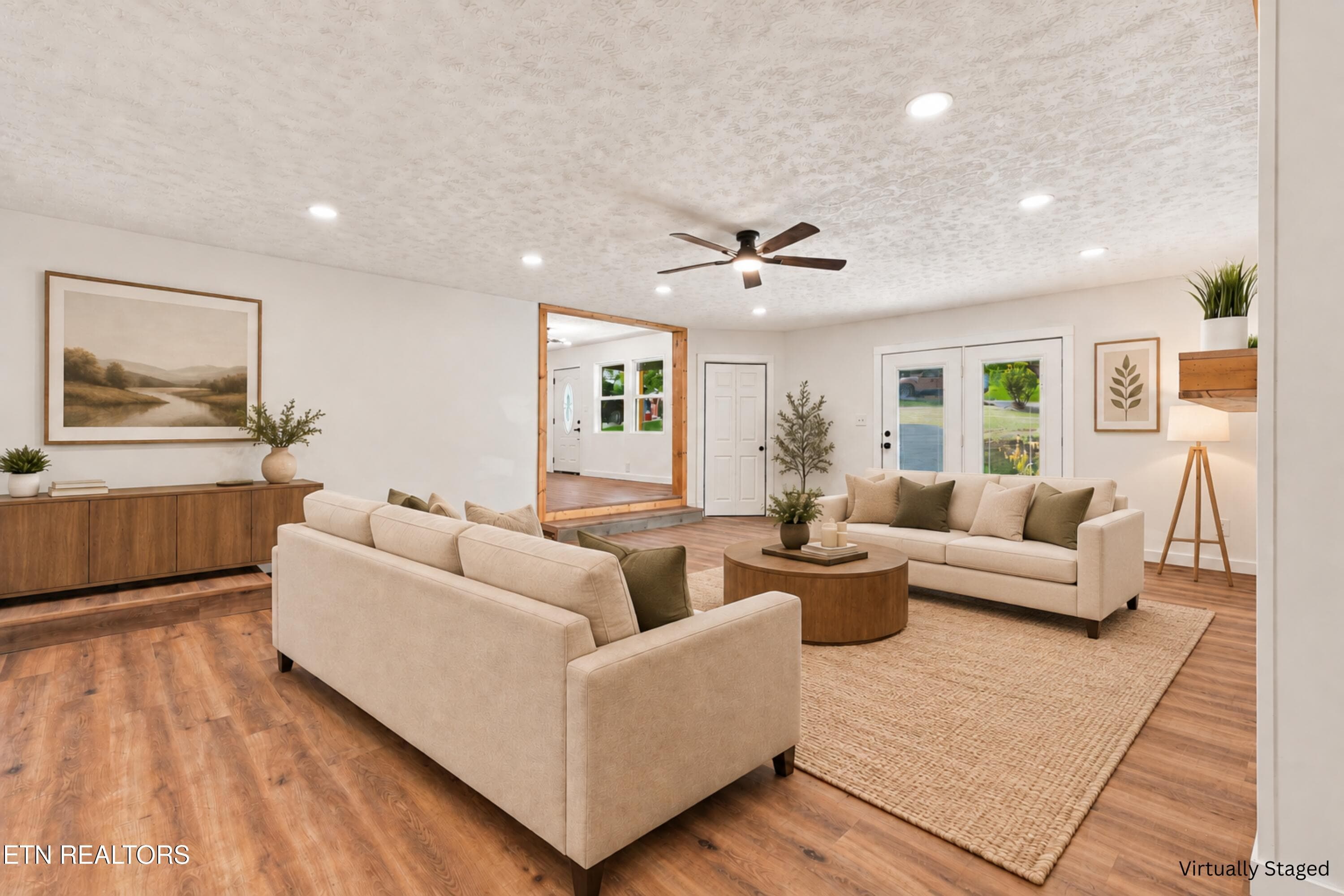 Virtually Staged (9) - 2004 Flagler Rd, Knoxville, TN 37912
