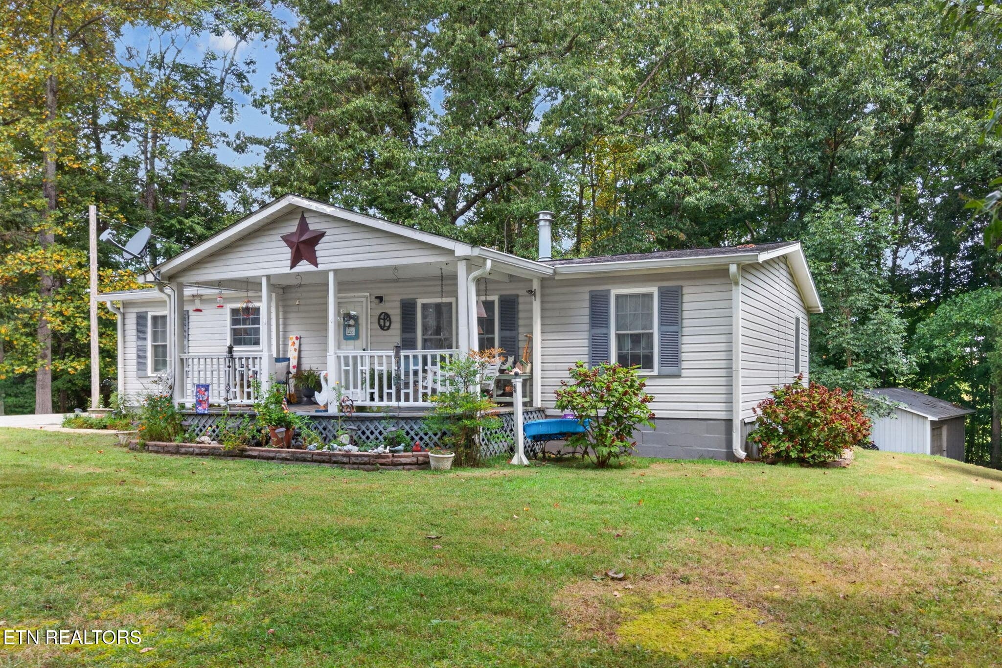 2-web-or-mls-1100 Reeder Rd_2 - 1100 Reeder Rd, Byrdstown, TN 38549