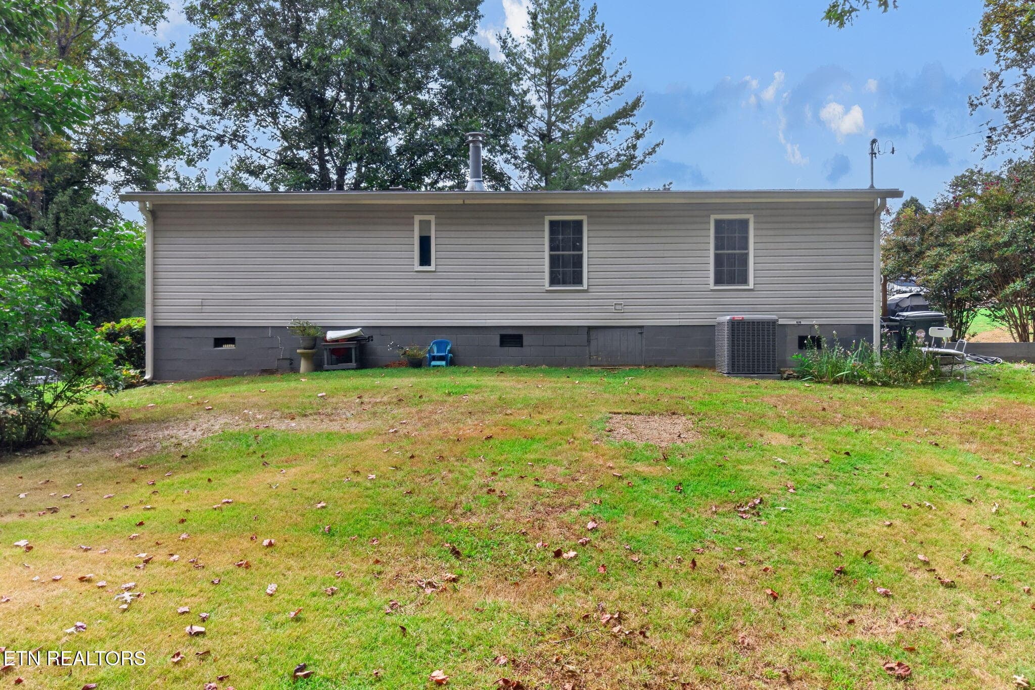 5-web-or-mls-1100 Reeder Rd_5 - 1100 Reeder Rd, Byrdstown, TN 38549