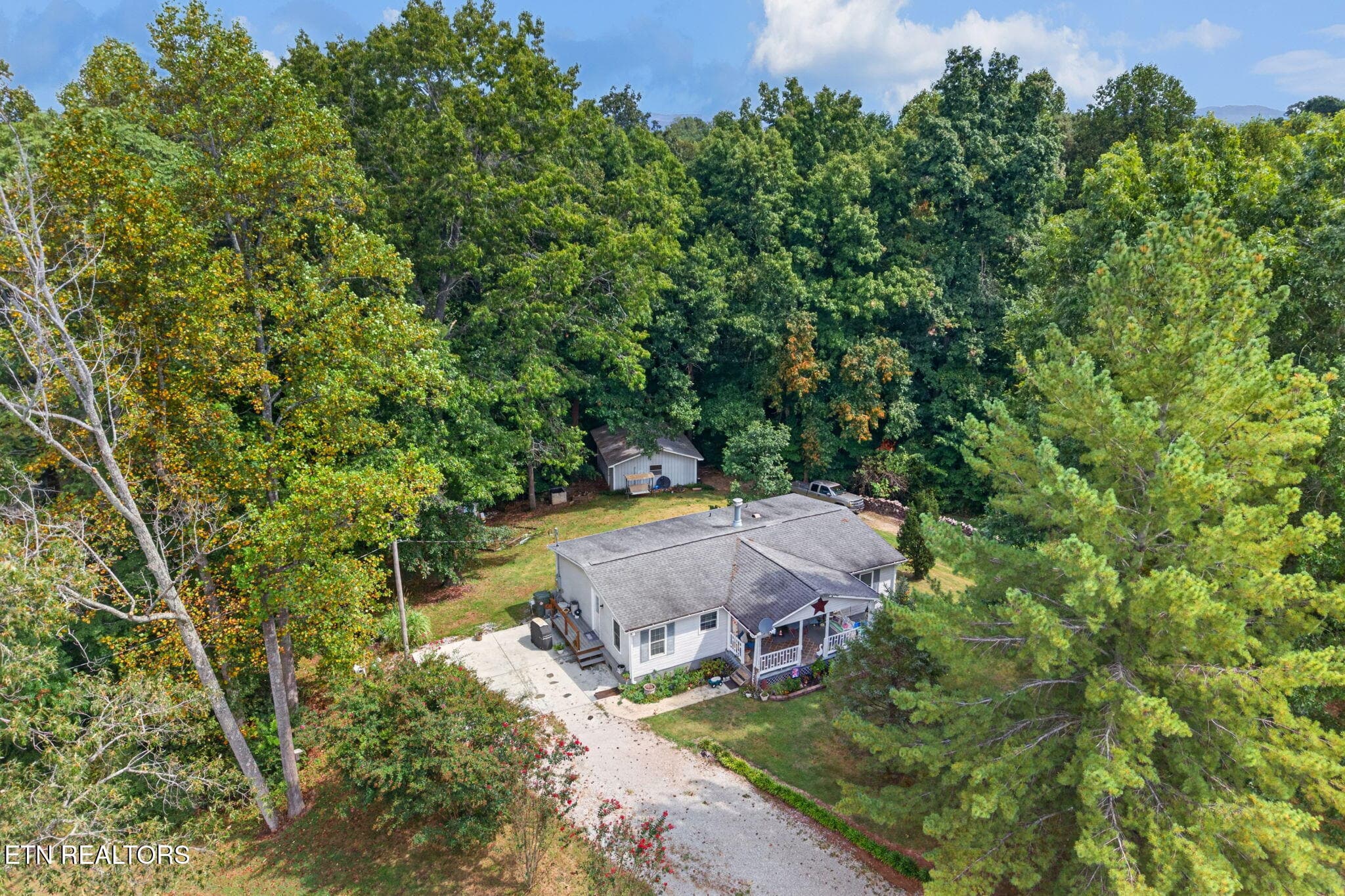 9-web-or-mls-1100 Reeder Rd_7 - 1100 Reeder Rd, Byrdstown, TN 38549