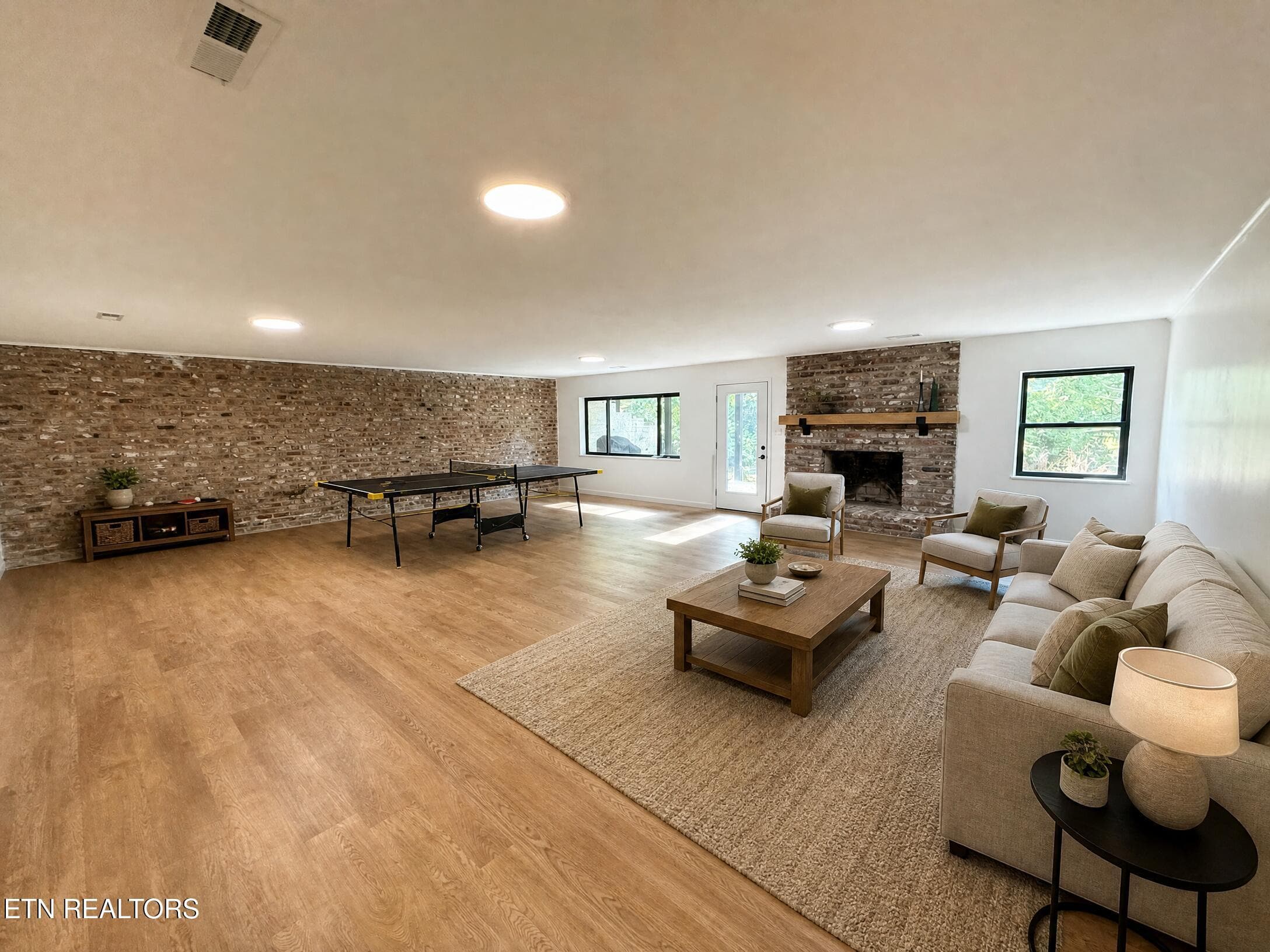 O - 3701 Frostwood Rd, Knoxville, TN 37921