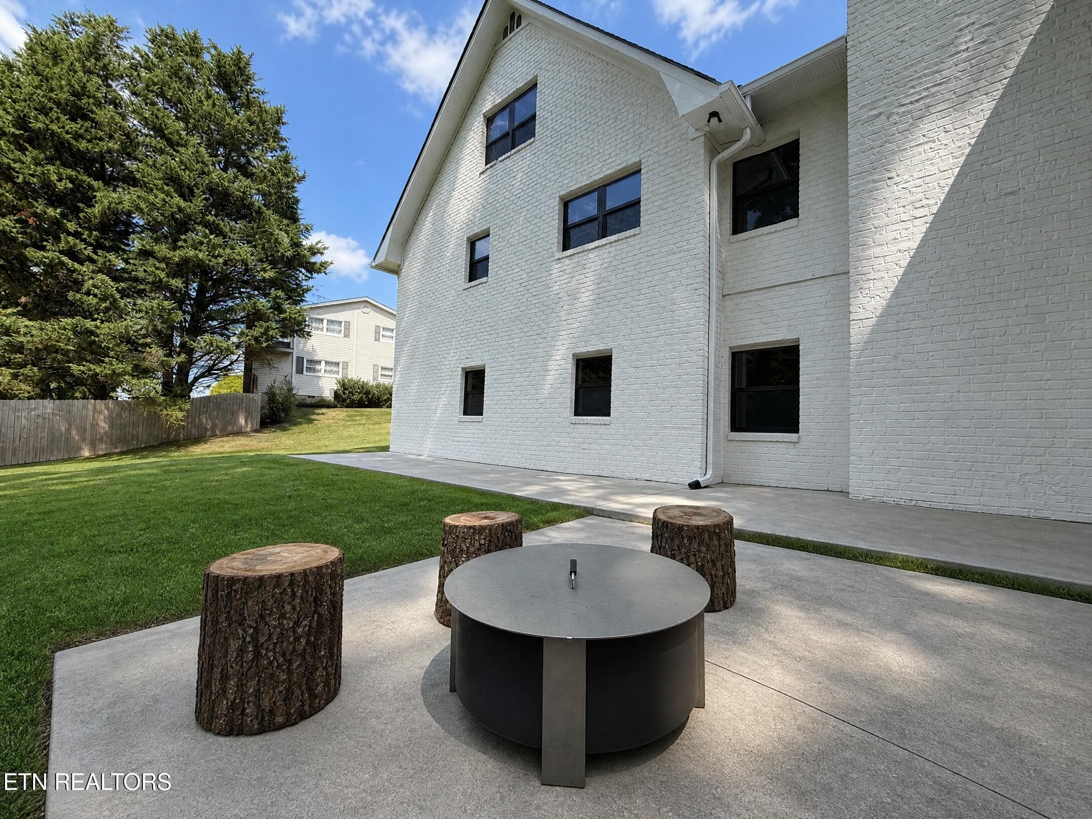 O - 3701 Frostwood Rd, Knoxville, TN 37921