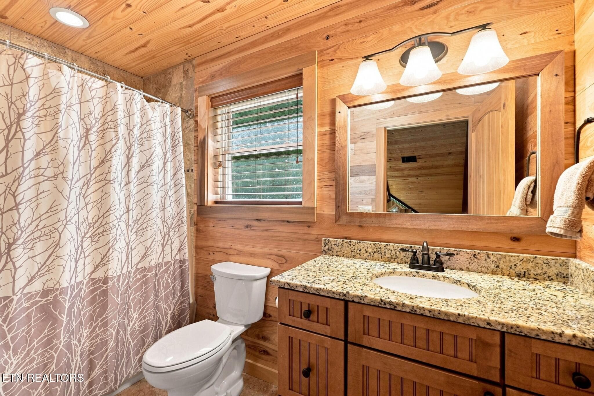 32 - 59 Russell Lane, Pleasant Shade, TN 37145