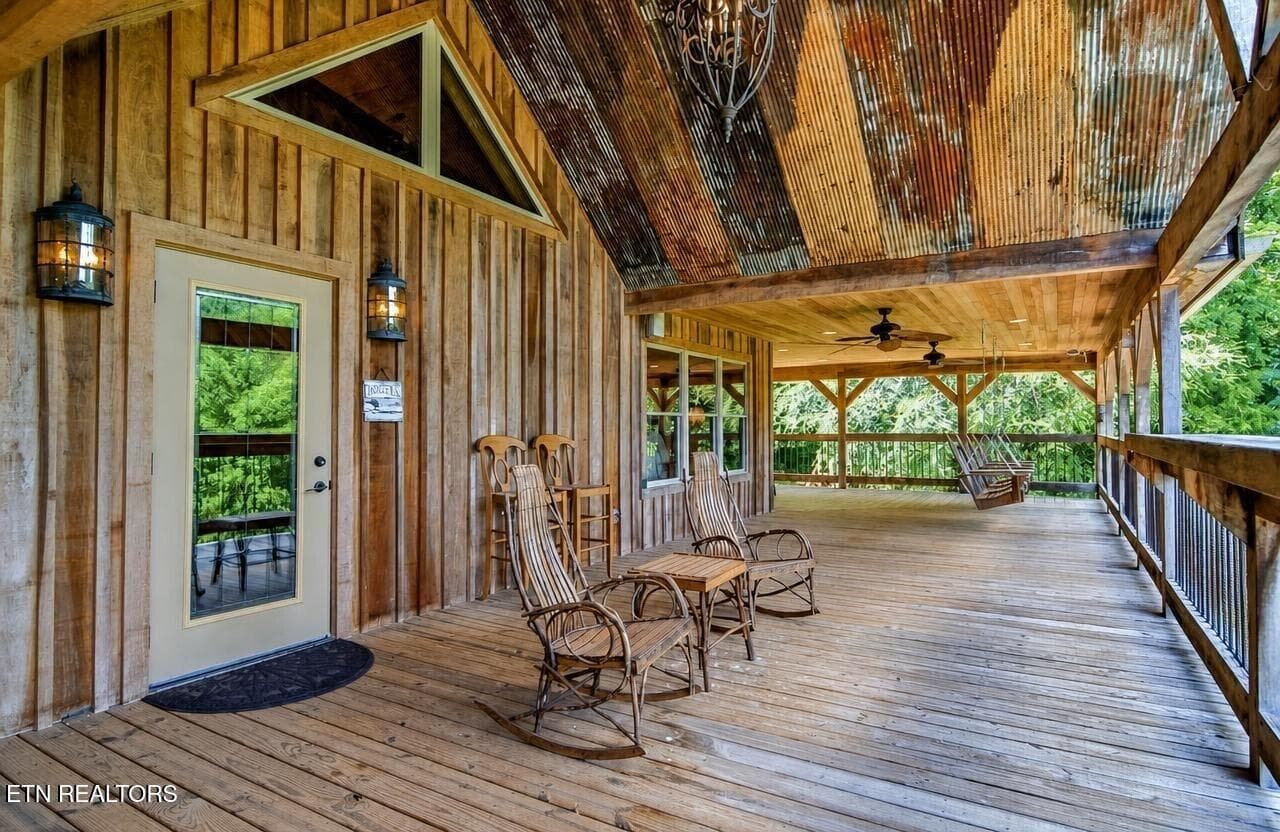 43 - 59 Russell Lane, Pleasant Shade, TN 37145