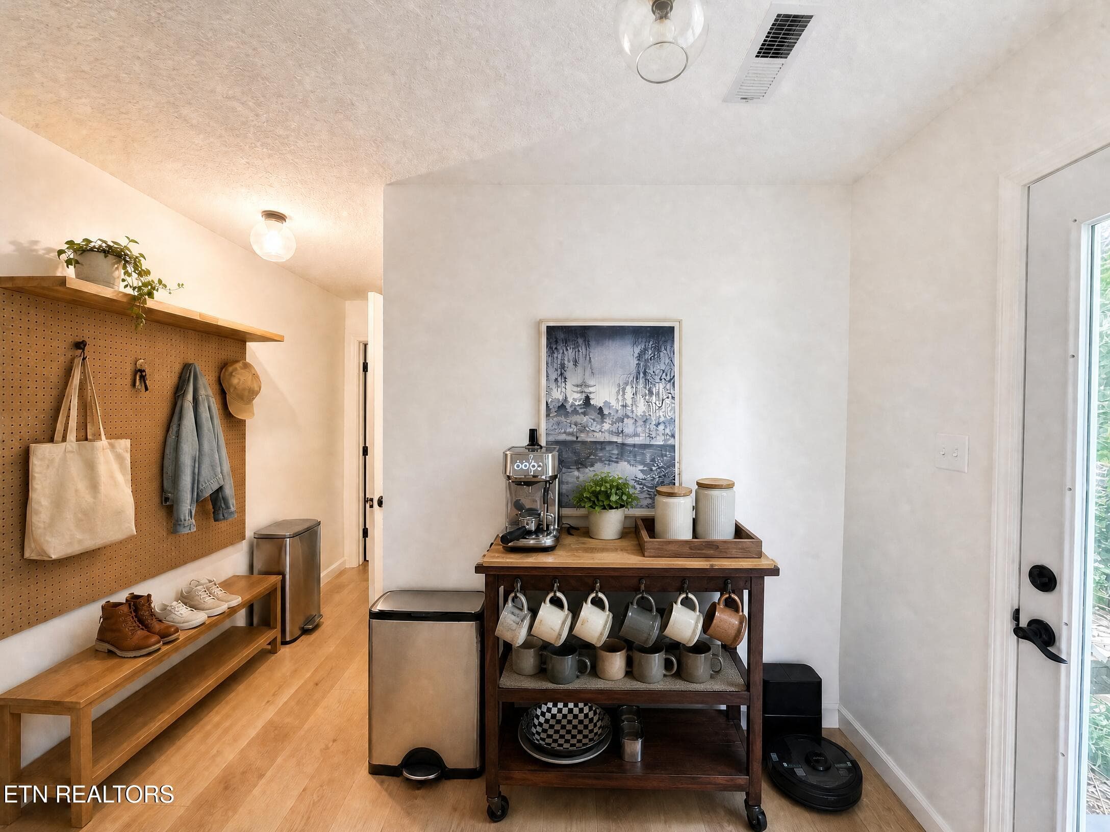 O - 3701 Frostwood Rd, Knoxville, TN 37921