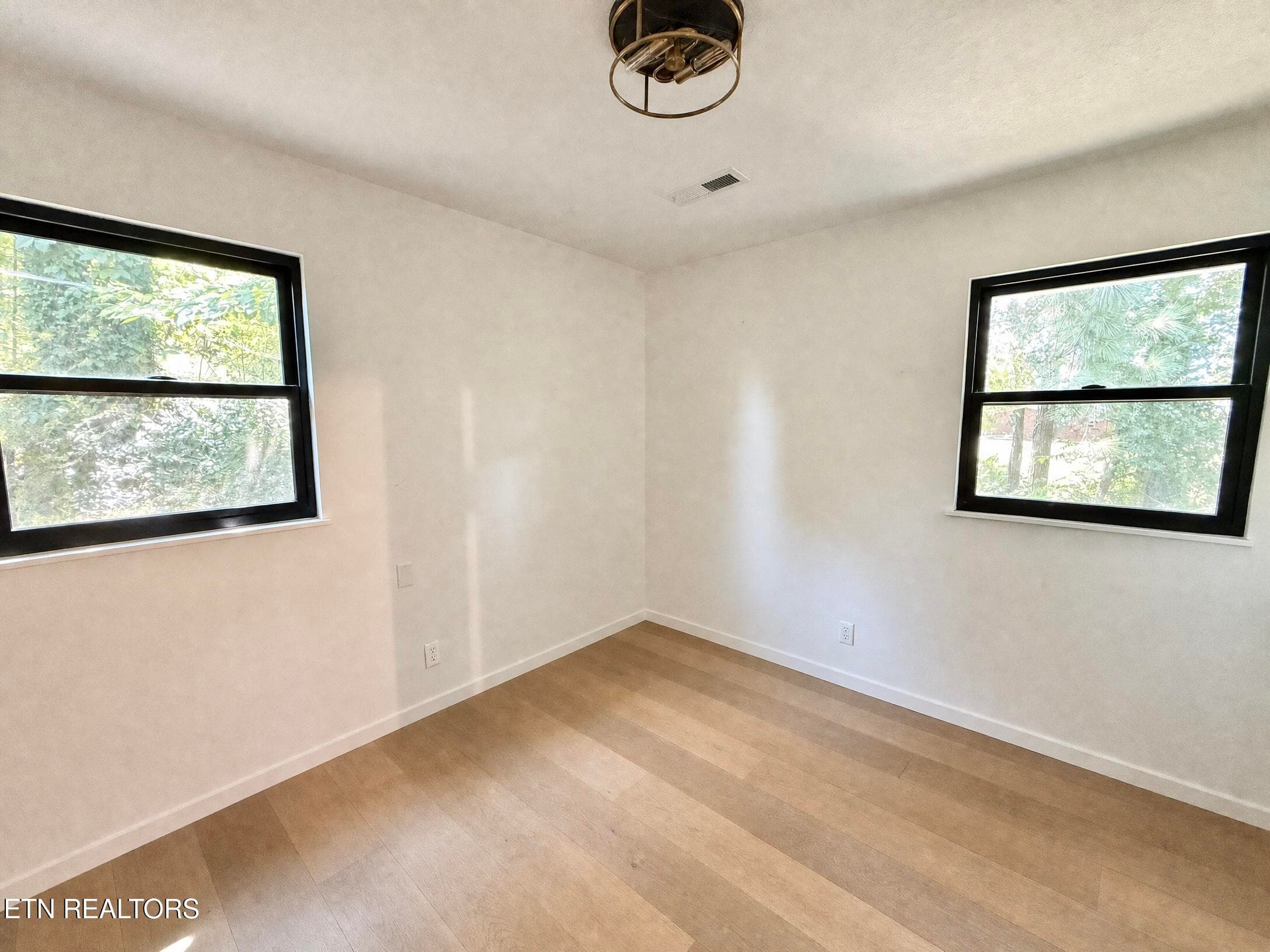 O - 3701 Frostwood Rd, Knoxville, TN 37921