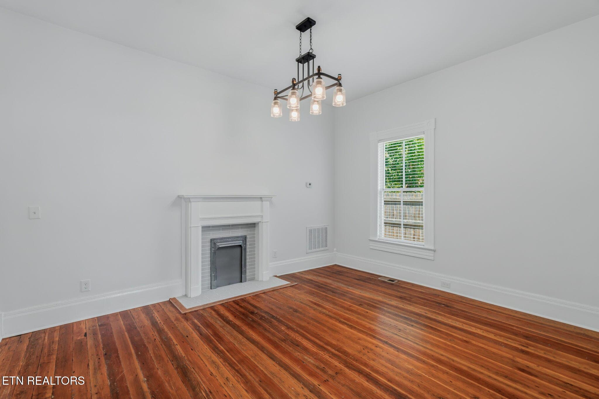 20-web-or-mls-2346 Woodbine Ave-28 - 2346 Woodbine Ave, Knoxville, TN 37917, Knoxville