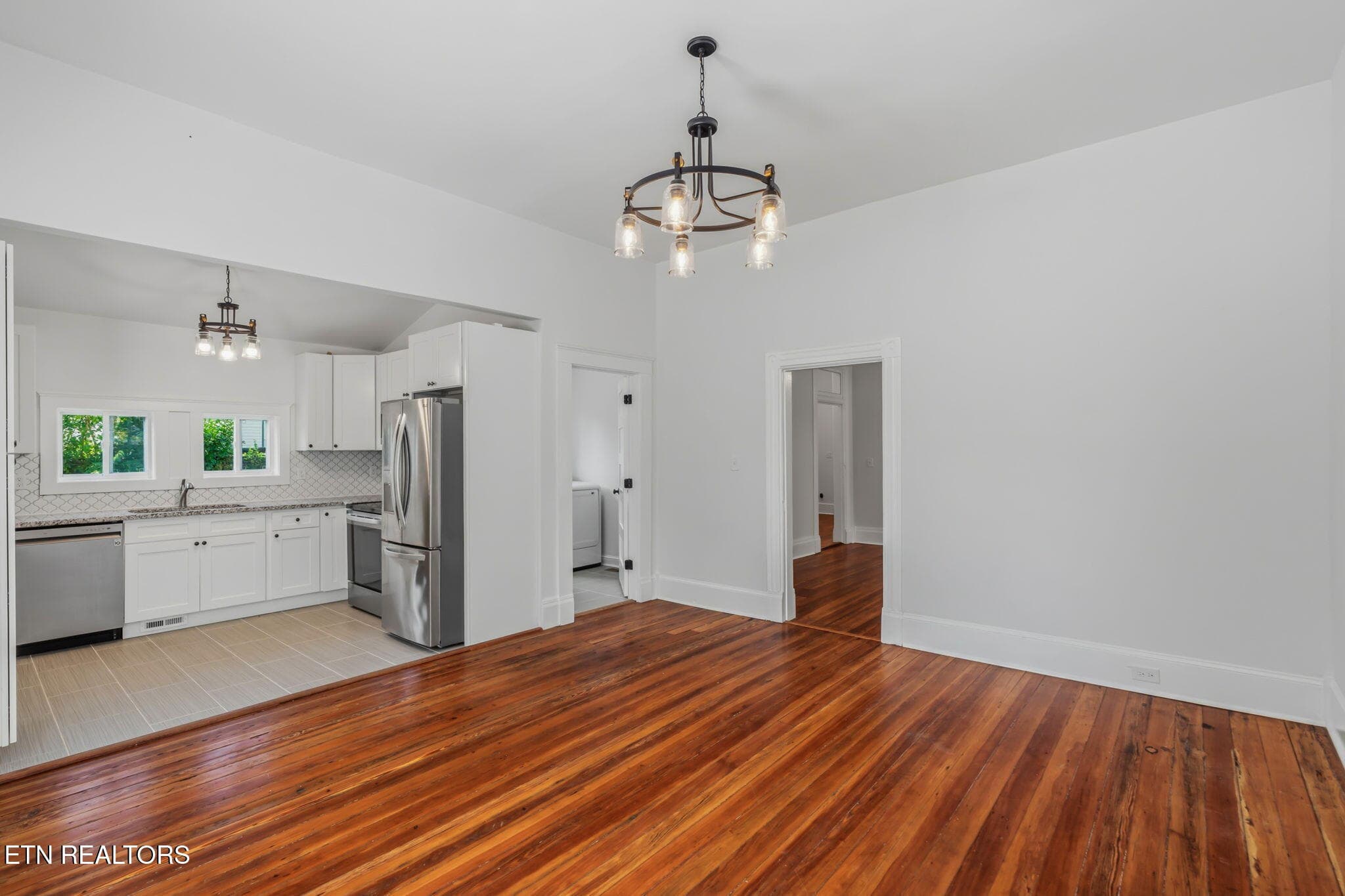 28-web-or-mls-2346 Woodbine Ave-33 - 2346 Woodbine Ave, Knoxville, TN 37917, Knoxville