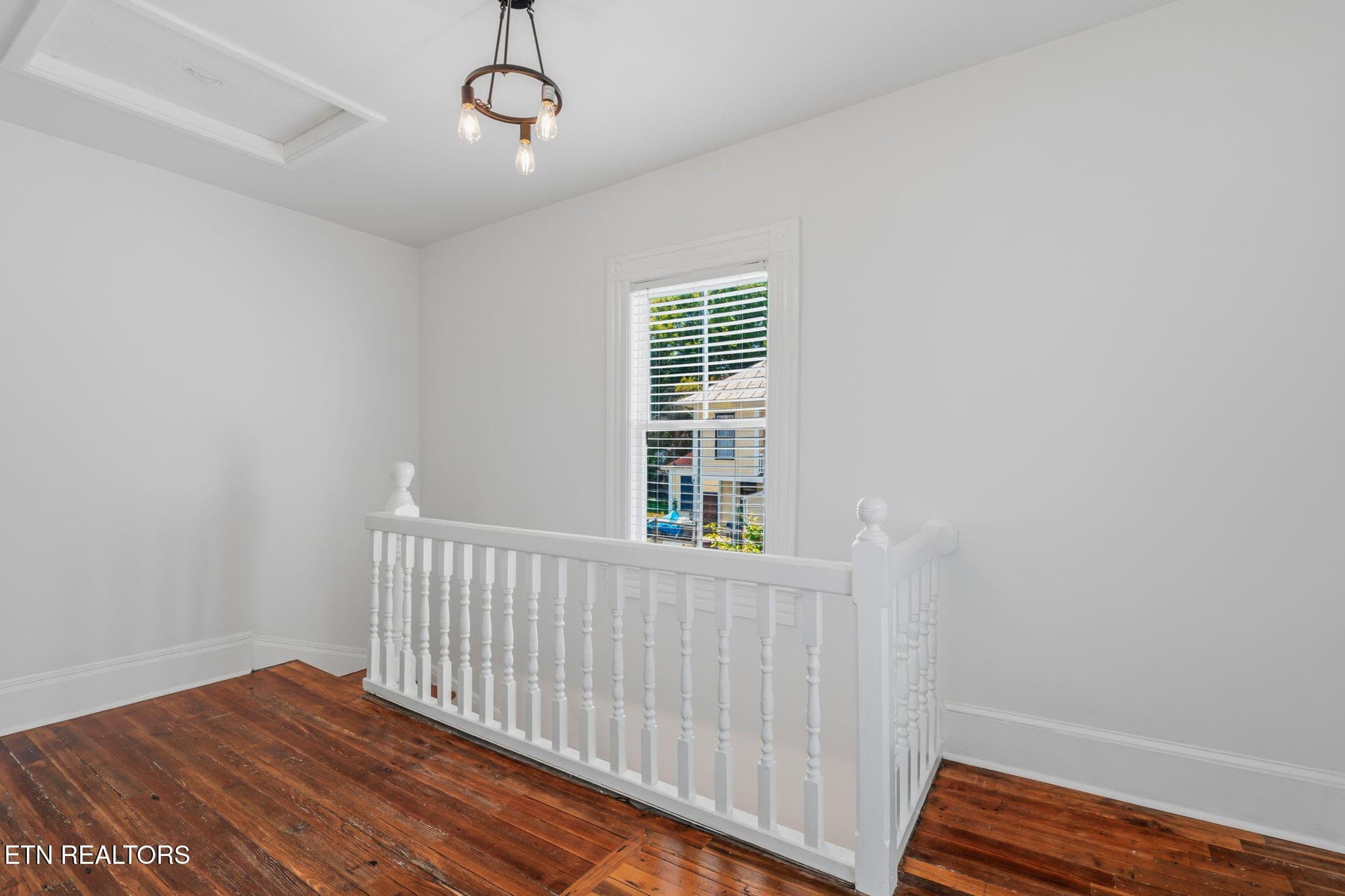 36-web-or-mls-2346 Woodbine Ave-42 - 2346 Woodbine Ave, Knoxville, TN 37917, Knoxville
