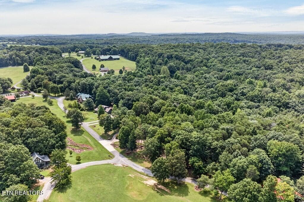 246164_83 - 335 High Meadow Drive, Spencer, TN 38585