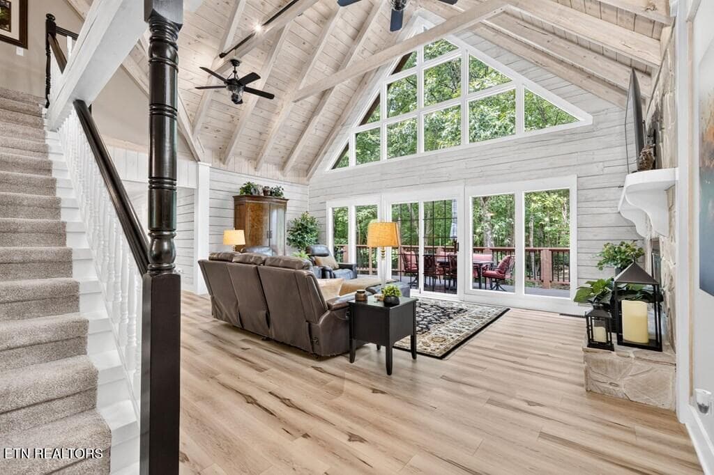 246164_26 - 335 High Meadow Drive, Spencer, TN 38585