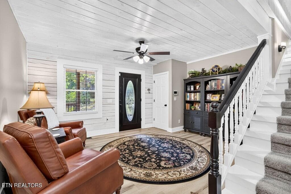 246164_24 - 335 High Meadow Drive, Spencer, TN 38585