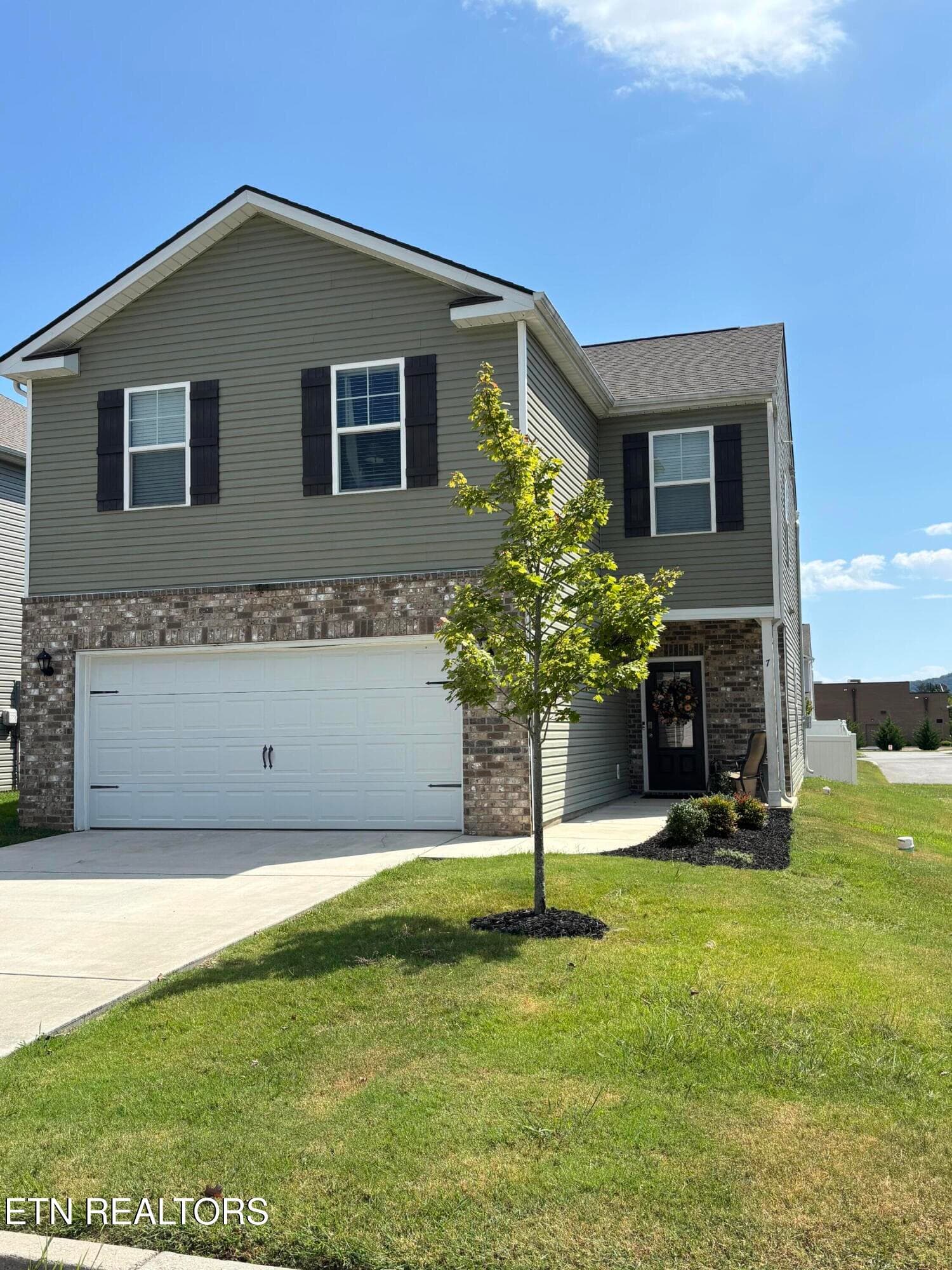 7 Cobblestone Court, Clinton, TN 37716
