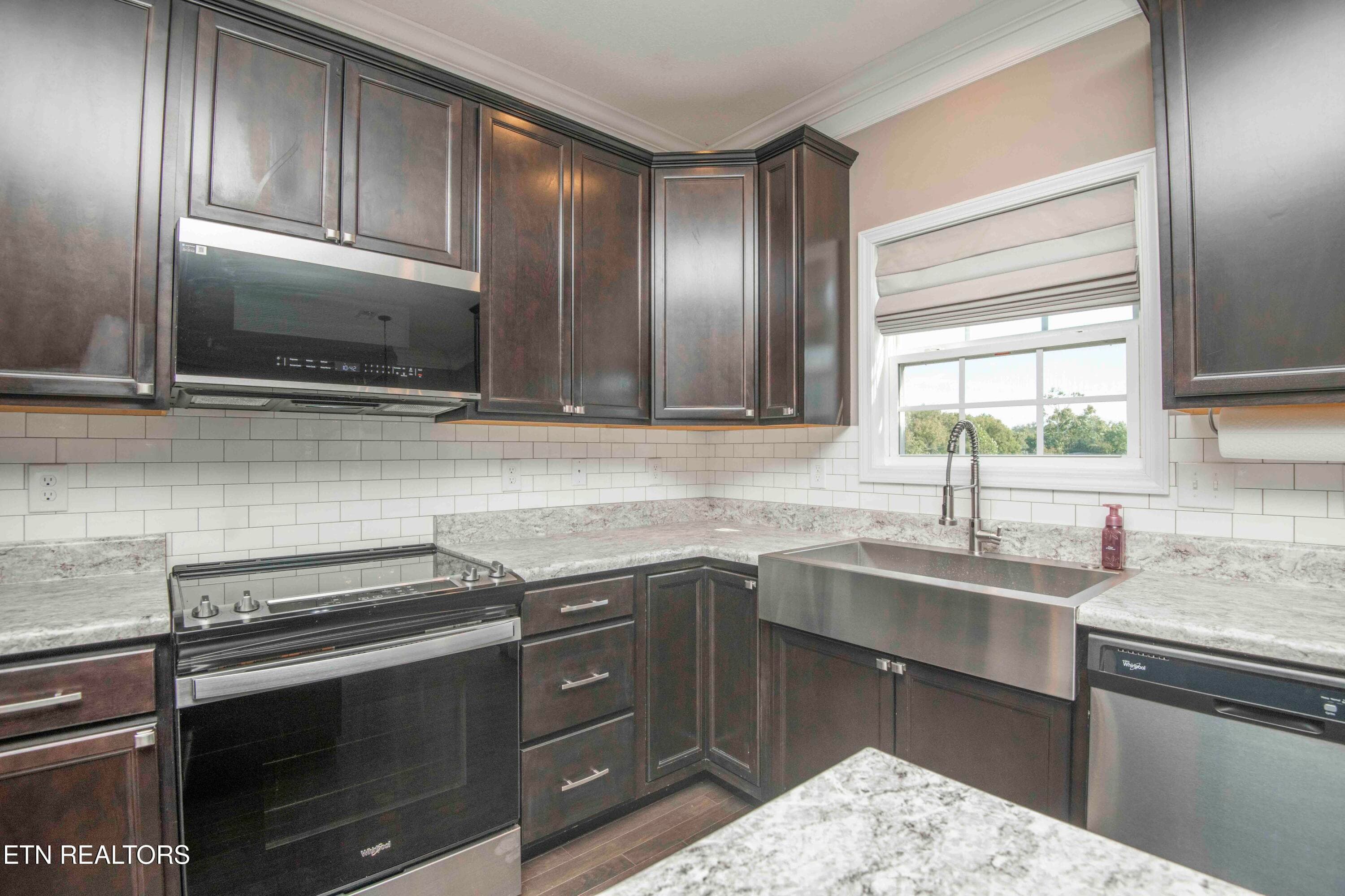kitchen 3_1 - 7308 Calla Crossing Lane, Knoxville, TN 37918