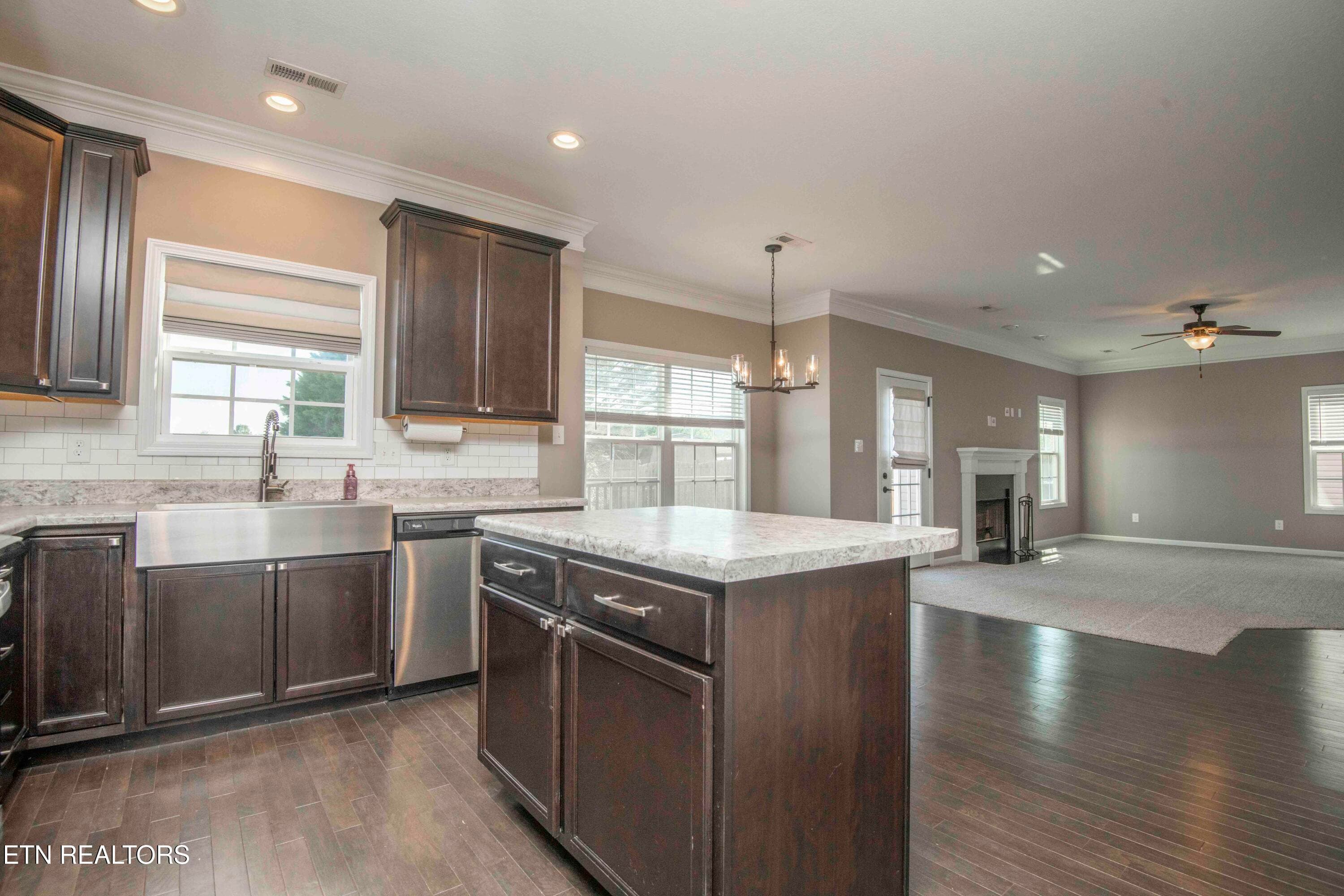 kitchen 5_1 - 7308 Calla Crossing Lane, Knoxville, TN 37918