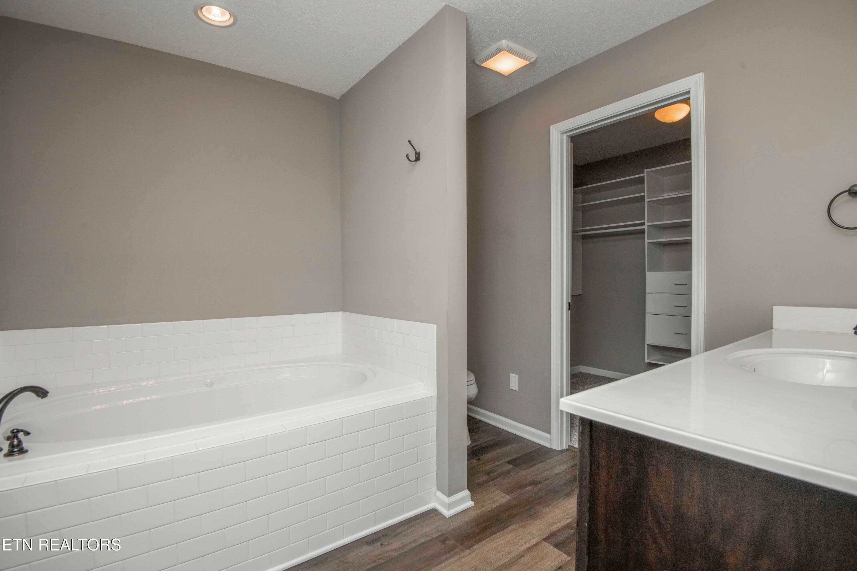 master bath 4_1 - 7308 Calla Crossing Lane, Knoxville, TN 37918