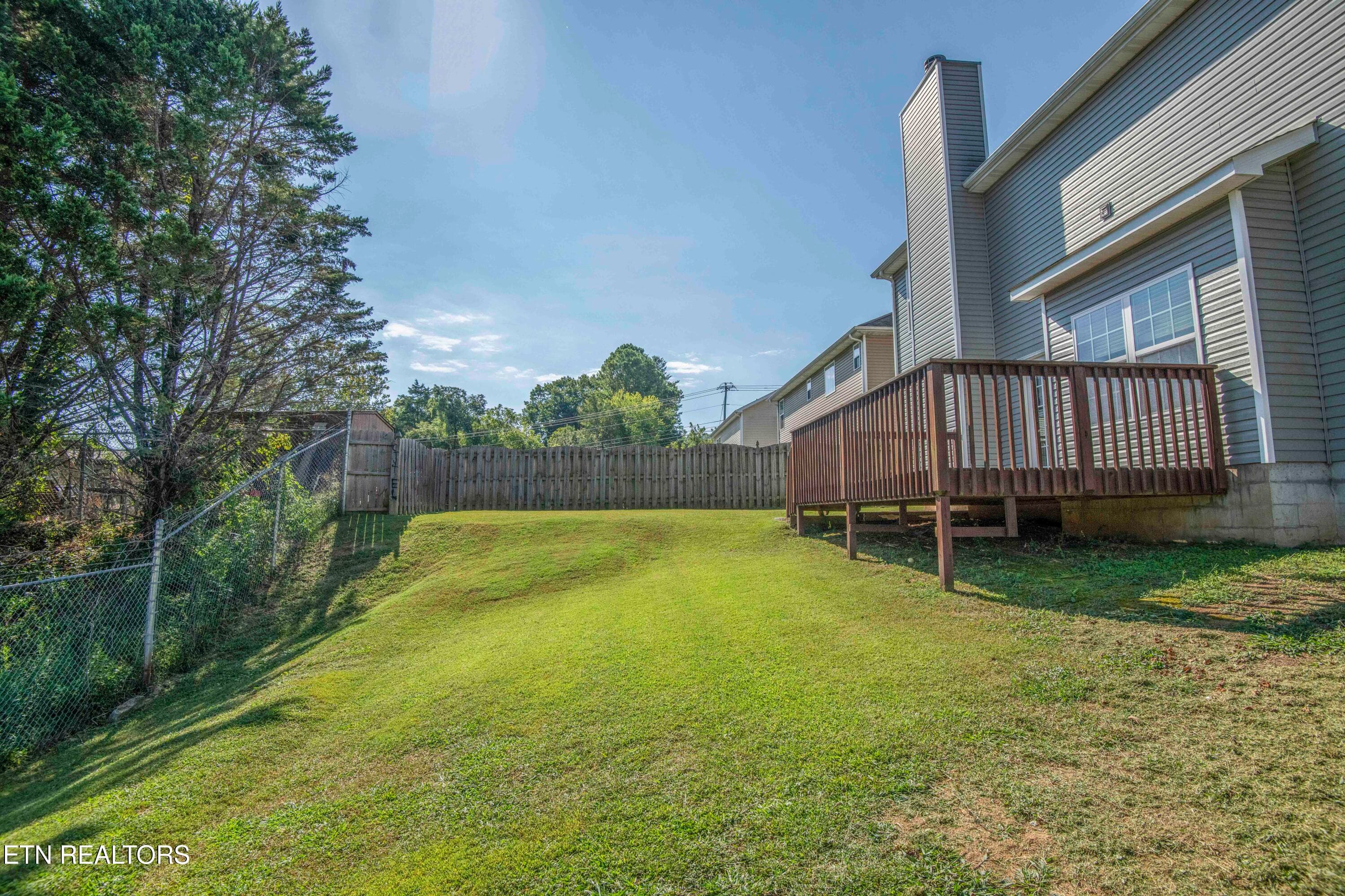 yard 2_1 - 7308 Calla Crossing Lane, Knoxville, TN 37918