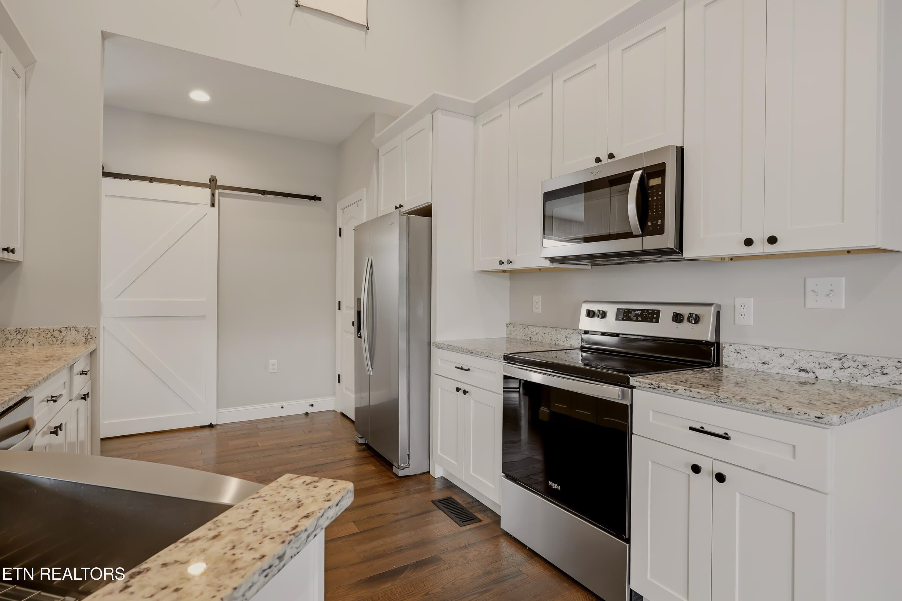 3101 Bridgewater Blvd - 3101 Bridgewater Blvd, Morristown, TN 37814, Morristown