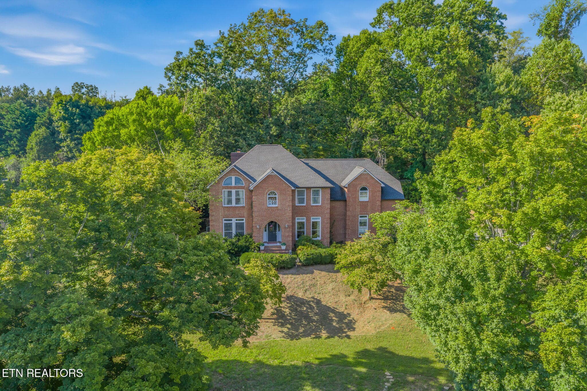 4-web-or-mls-5305 Beverly Oaks Drive-14 - 5305 Beverly Oaks Drive, Knoxville, TN 37918, Knoxville