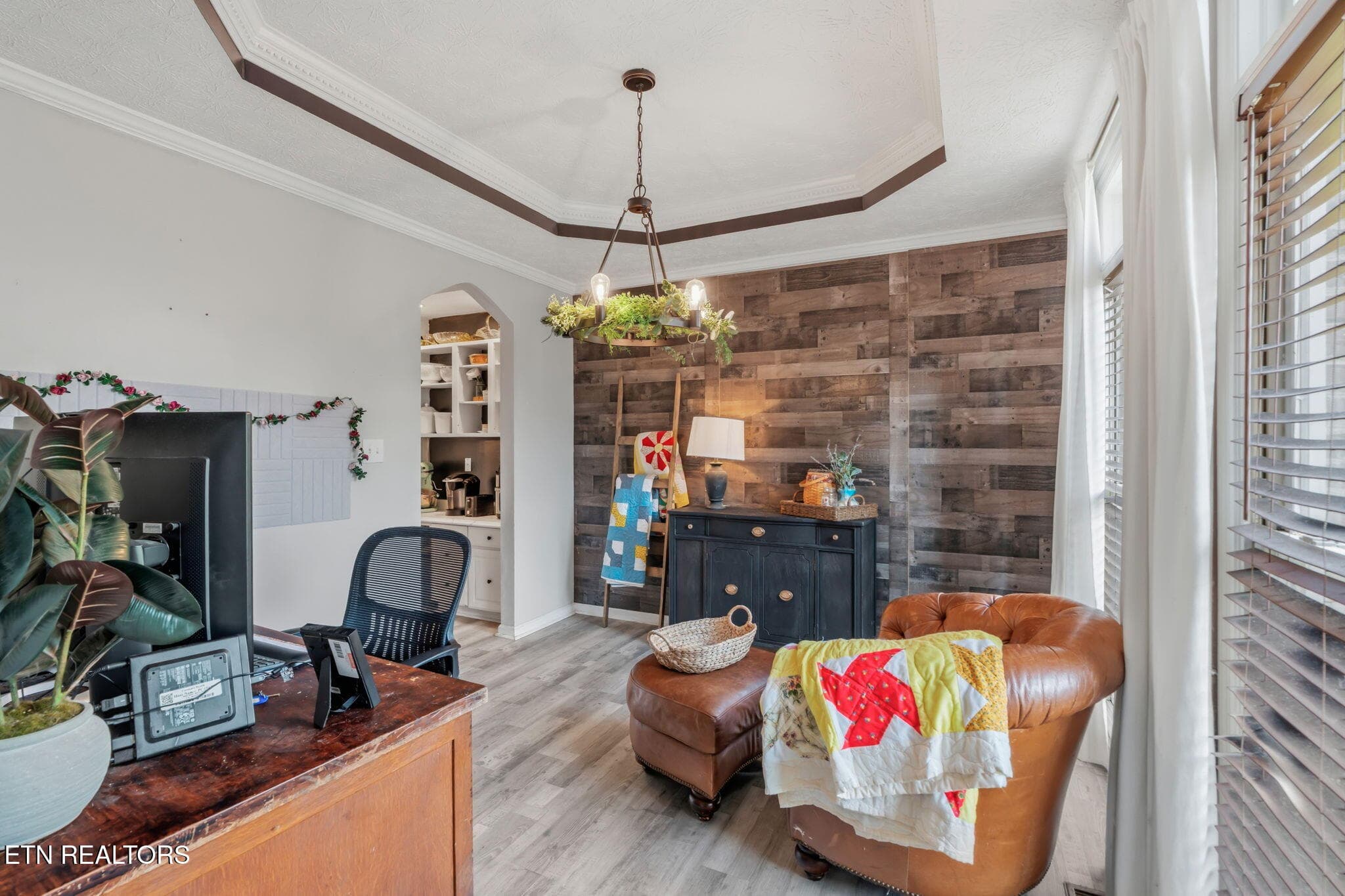 17-web-or-mls-5305 Beverly Oaks Drive-27 - 5305 Beverly Oaks Drive, Knoxville, TN 37918, Knoxville