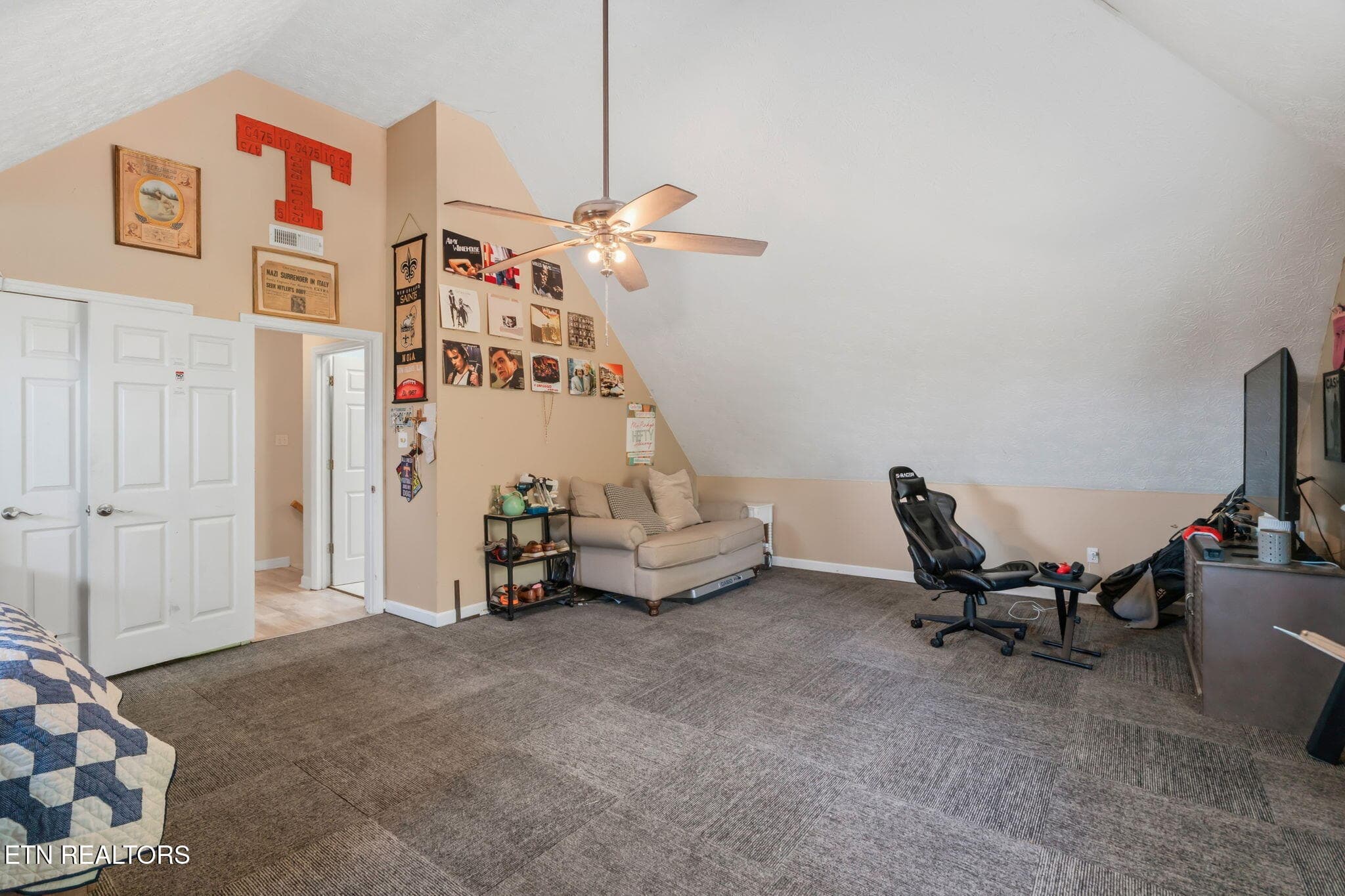 50-web-or-mls-5305 Beverly Oaks Drive-60 - 5305 Beverly Oaks Drive, Knoxville, TN 37918, Knoxville