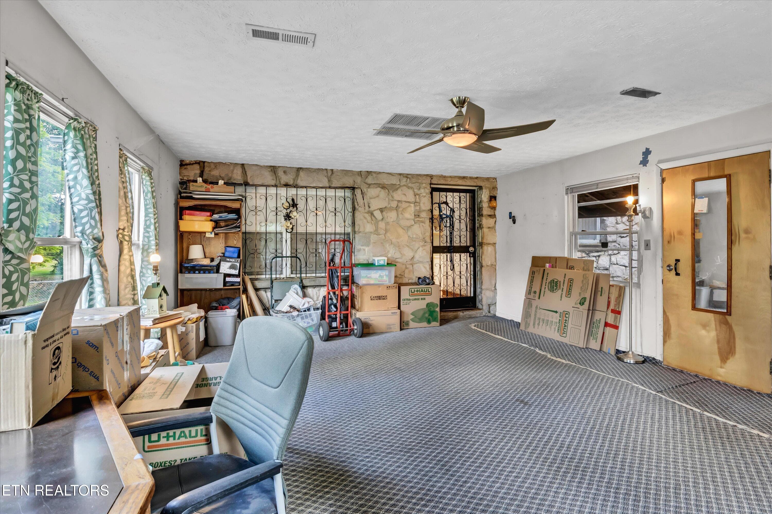 13-912 E Hendron Chapel Rd-13 - 912 E Hendron Chapel Rd, Knoxville, TN 37920, Knoxville