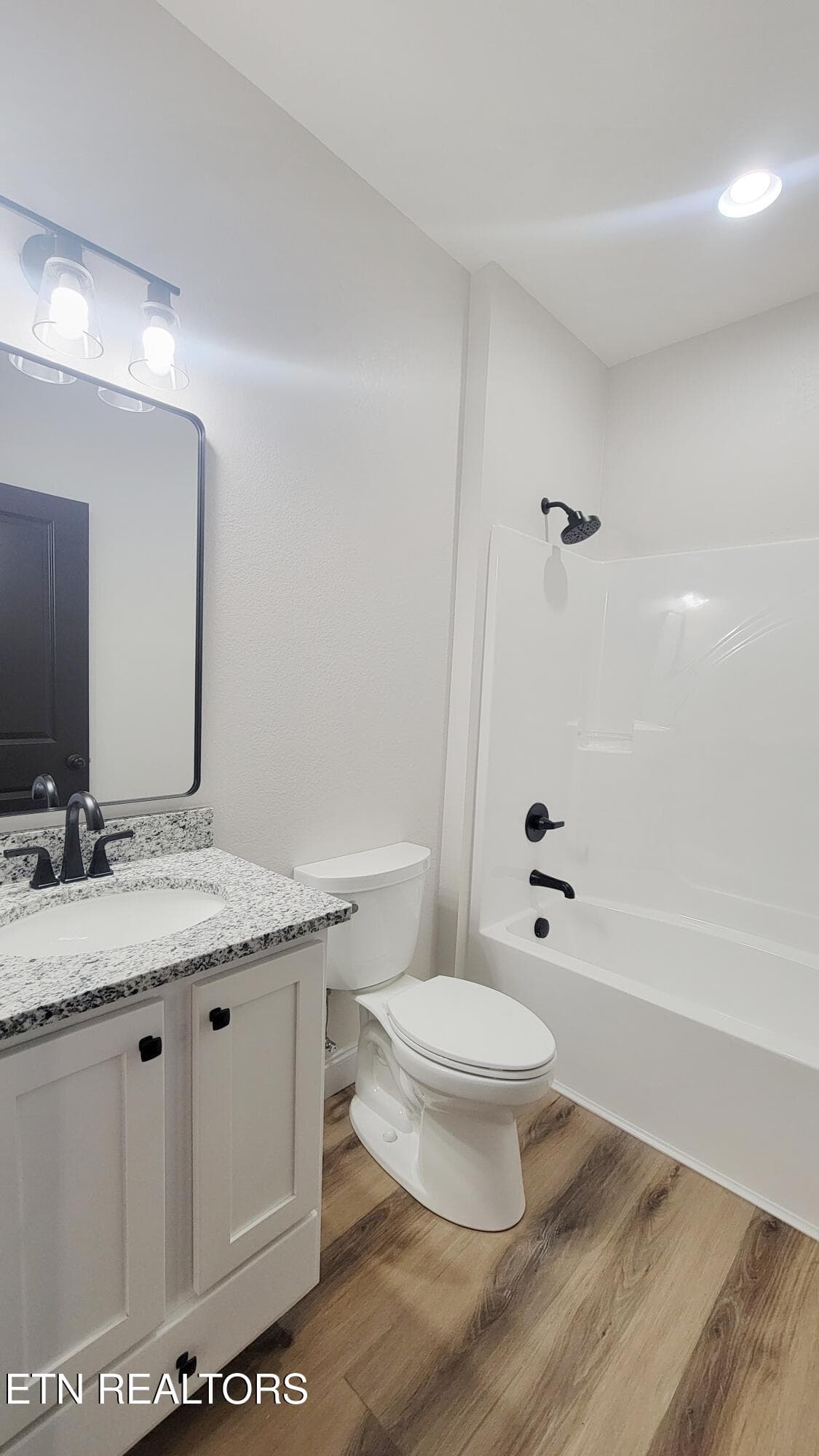 FULL GUEST BATH - 243 Splendor Way, Parrottsville, TN 37843, Parrottsville