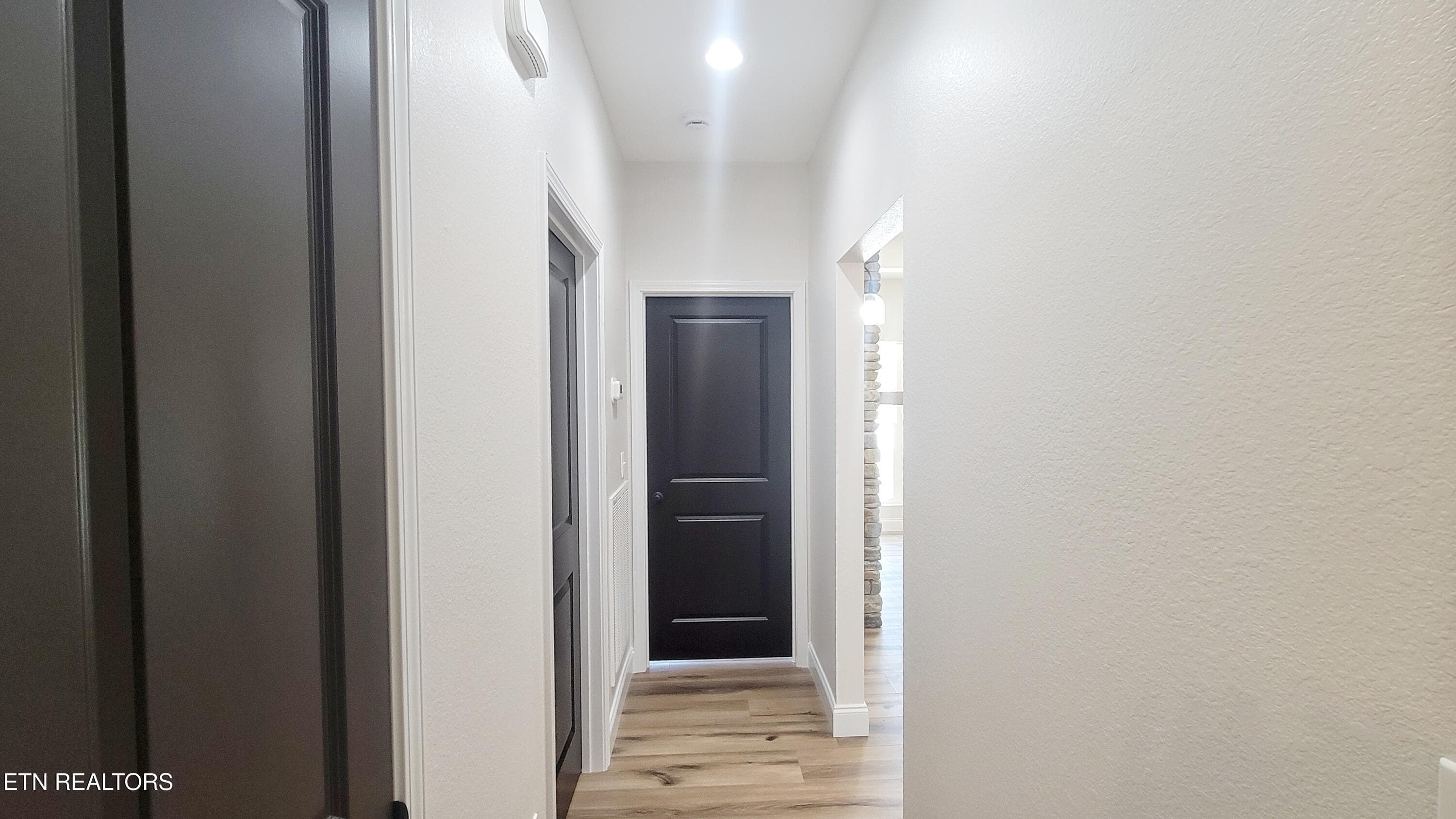 GUEST ROOM HALLWAY. - 243 Splendor Way, Parrottsville, TN 37843, Parrottsville