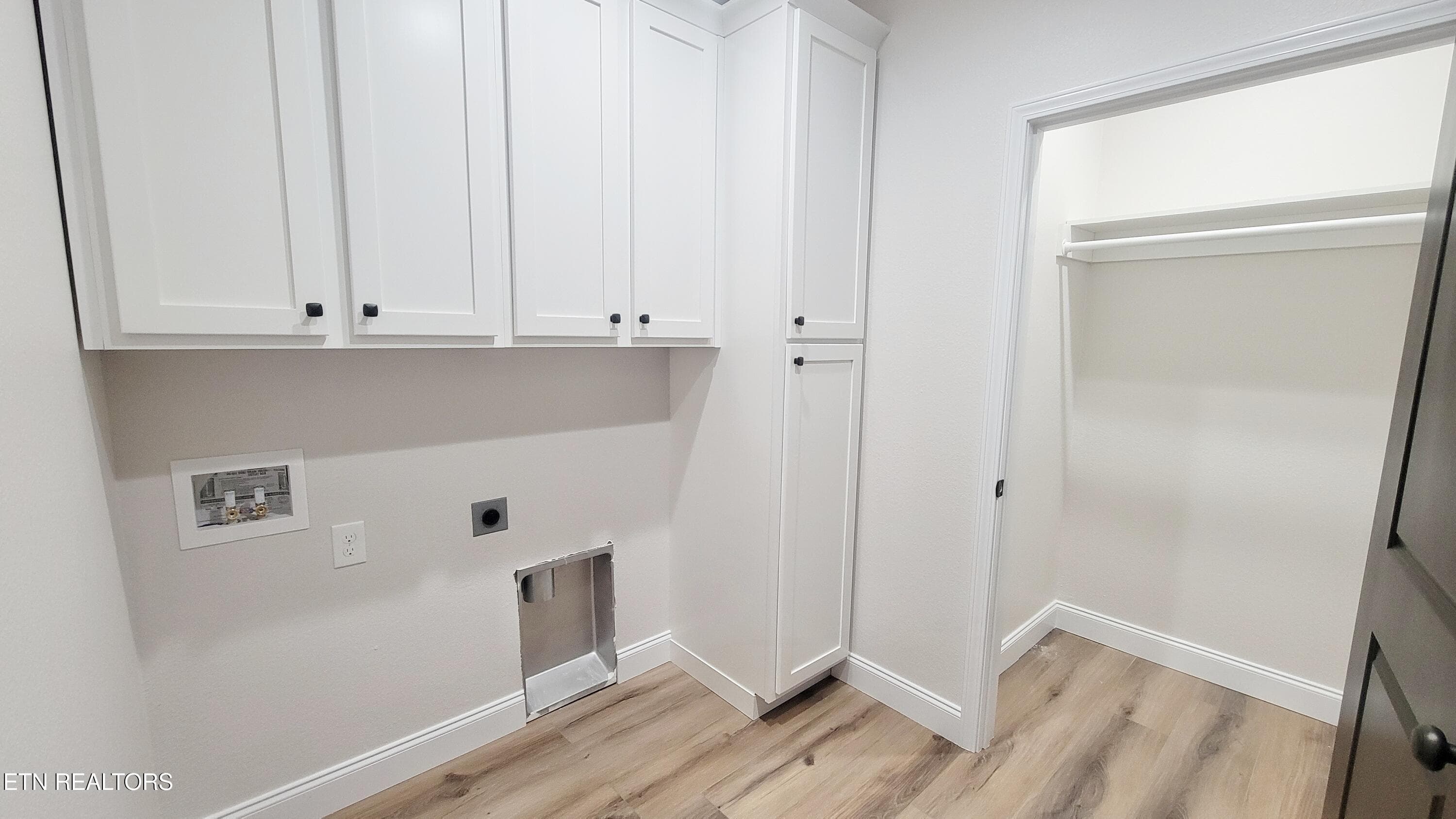 LAUNDRY STORAGE - 243 Splendor Way, Parrottsville, TN 37843, Parrottsville