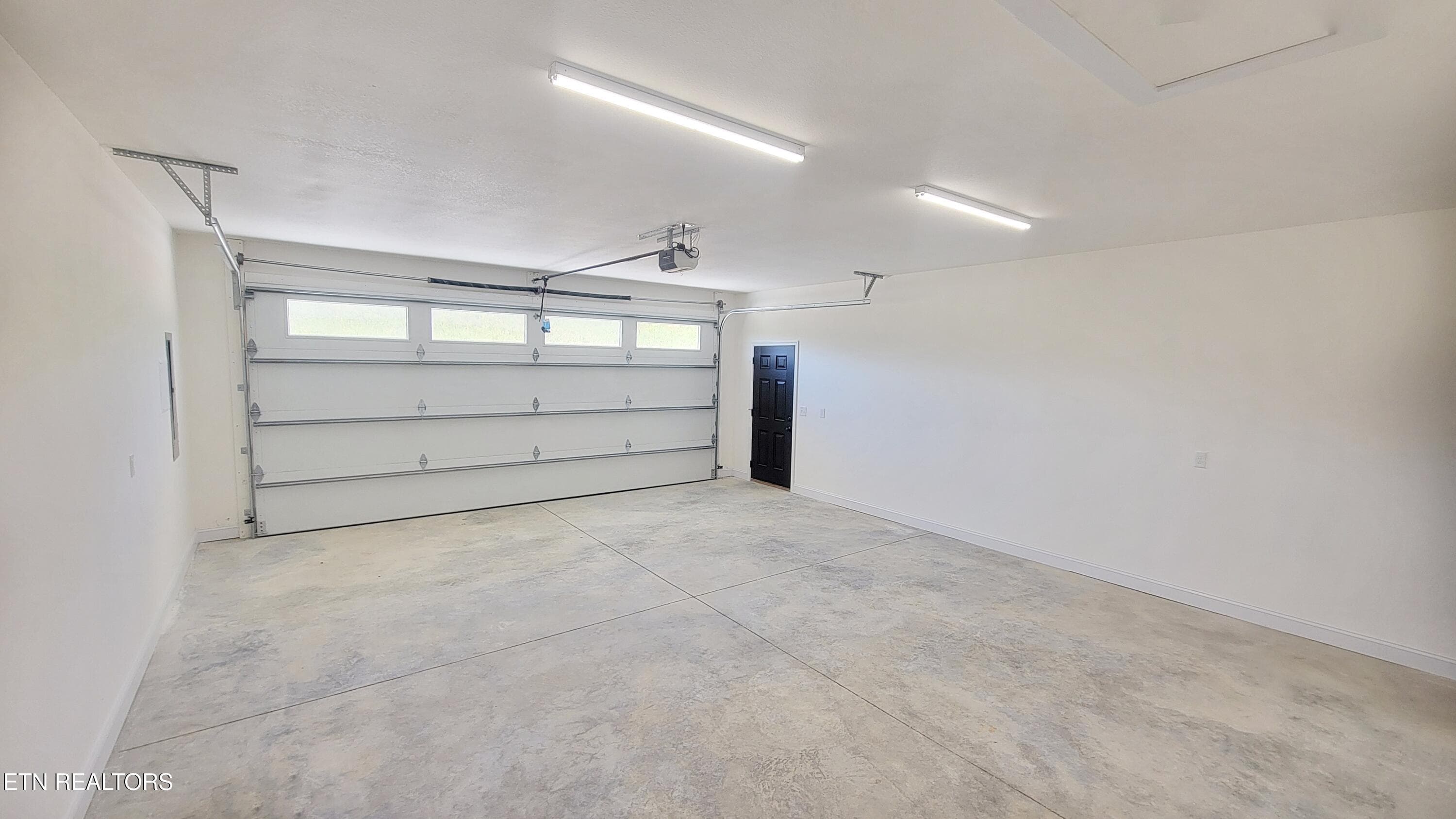 2 CAR GARAGE - 243 Splendor Way, Parrottsville, TN 37843, Parrottsville