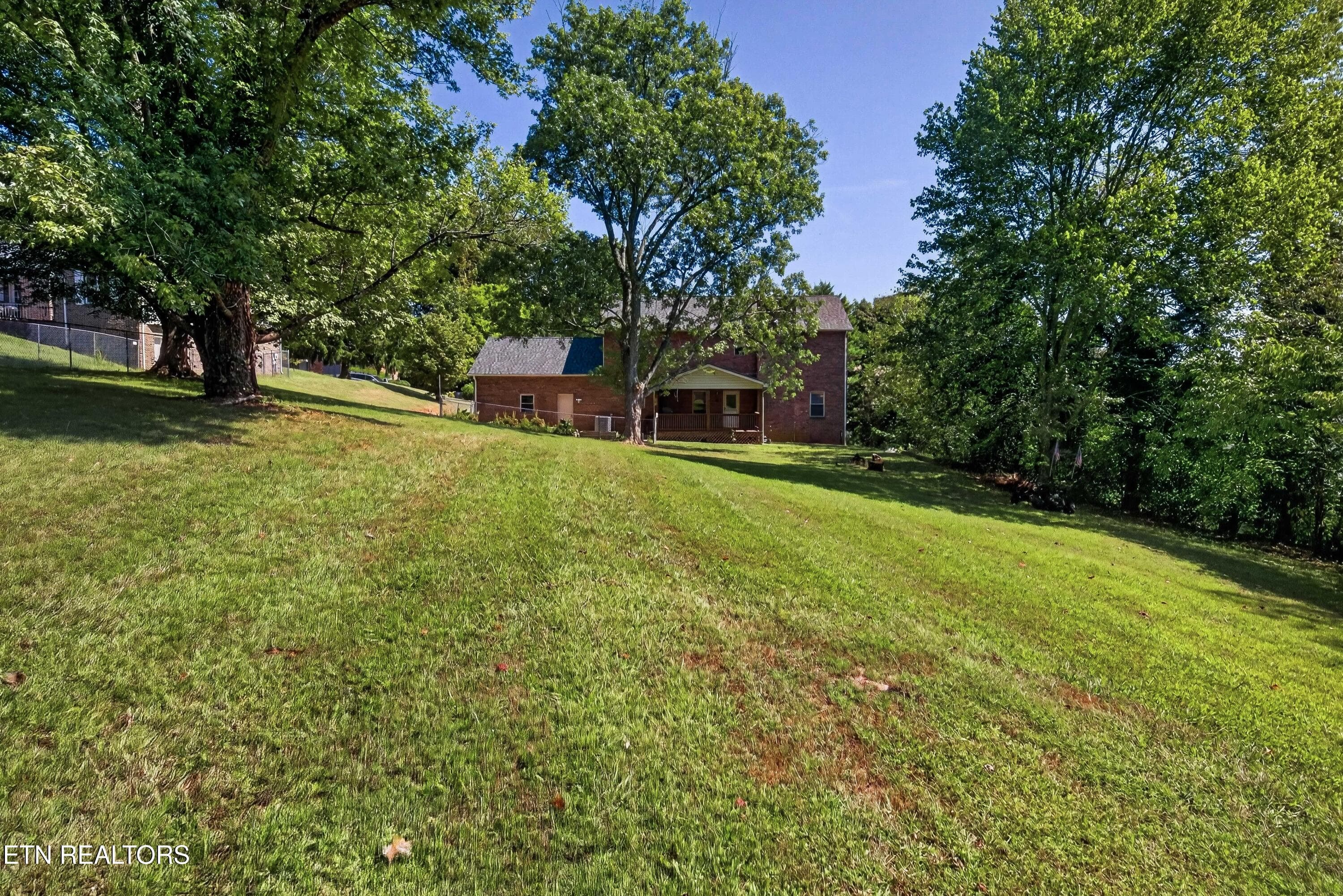 Large Backyard - 12516 Pony Express Drive, Knoxville, TN 37934, Knoxville