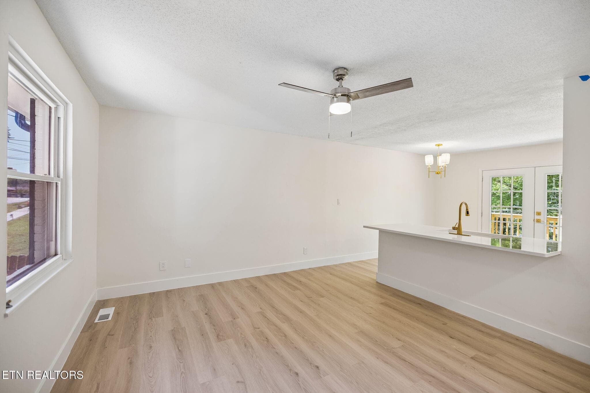 7-6409 Shrewsbury Dr NW - 007 - 6409 Shrewsbury Drive, Knoxville, TN 37921