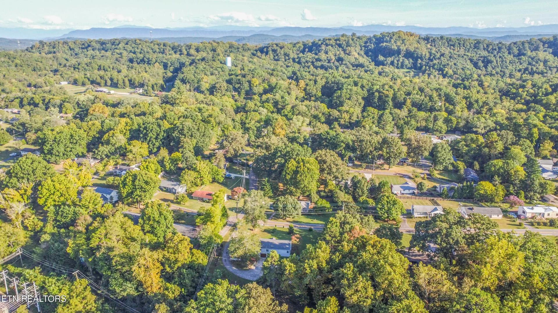 drone 5_1 - 201 W Ford Valley Rd, Knoxville, TN 37920