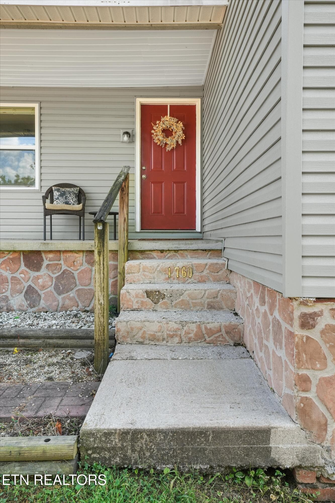 Come on in! - 1760 McClung Ave, Knoxville, TN 37920, Knoxville