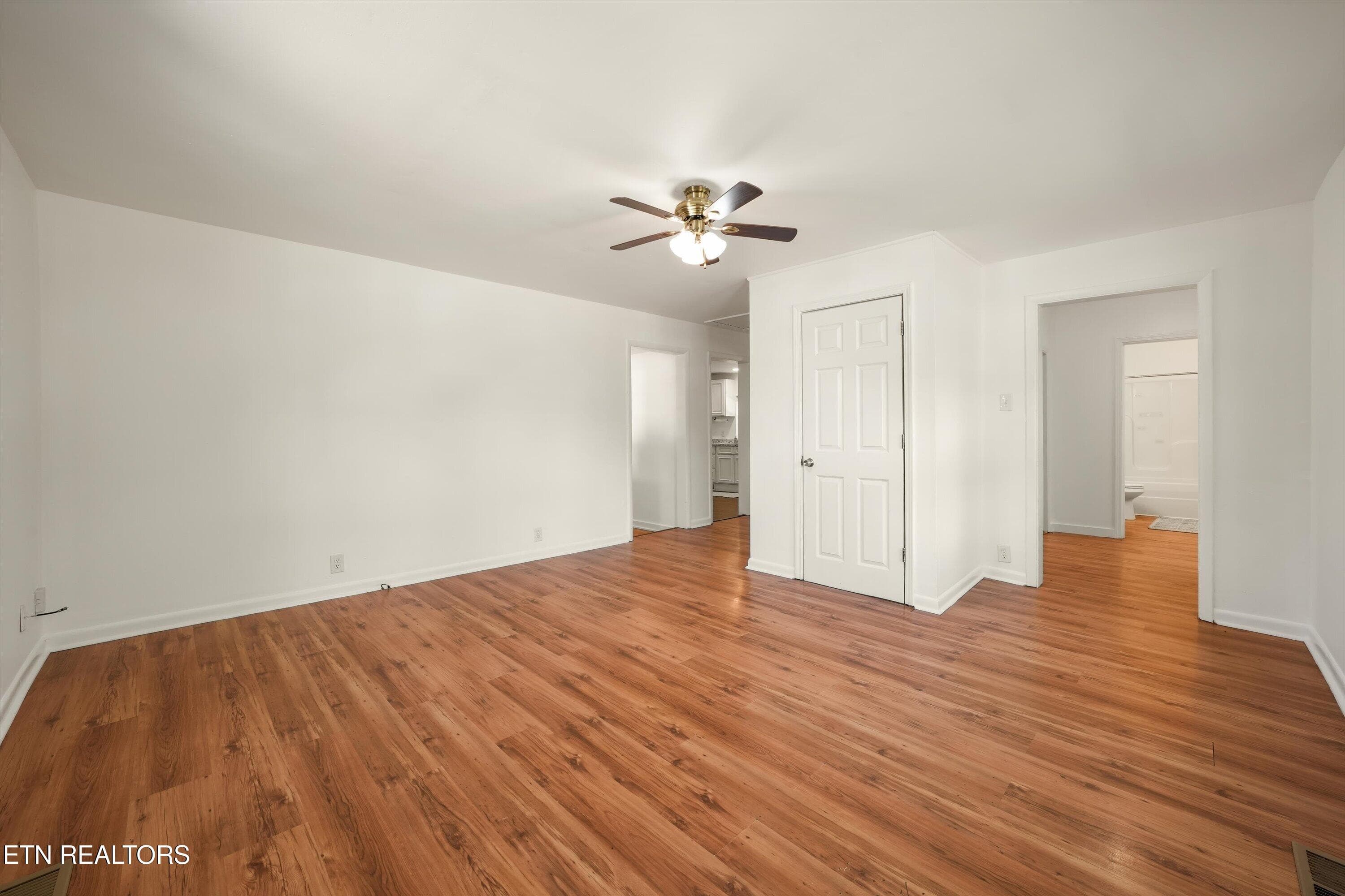 Living Room - 1760 McClung Ave, Knoxville, TN 37920, Knoxville