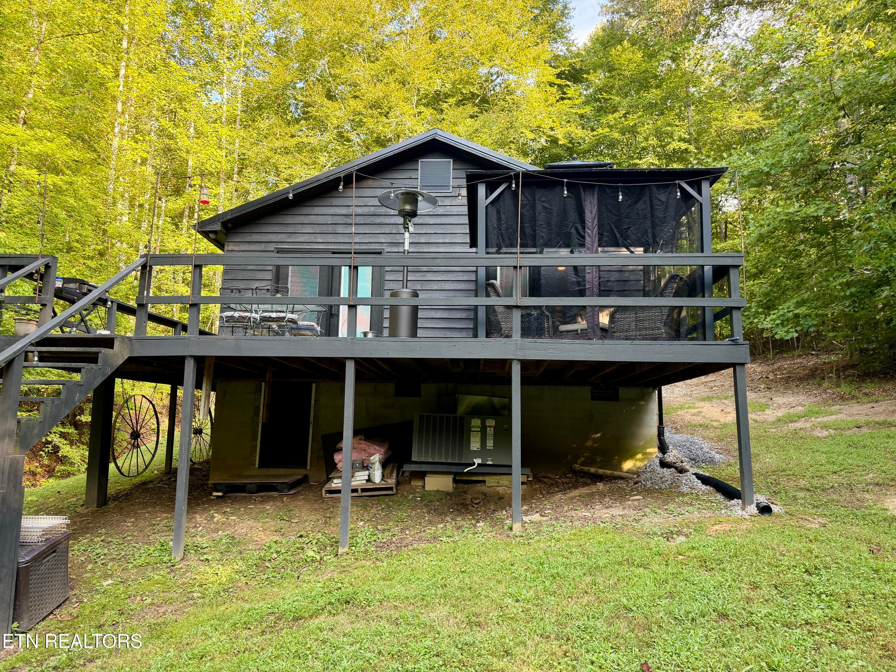 204 Black Fox Harbor Rd, Washburn, TN 37888
