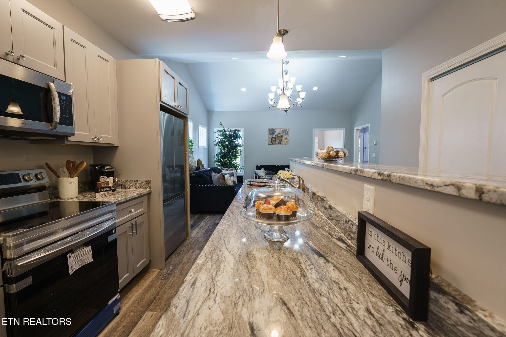 _DSC9394 - 2710 Hillside Ave, Knoxville, TN 37914, Knoxville
