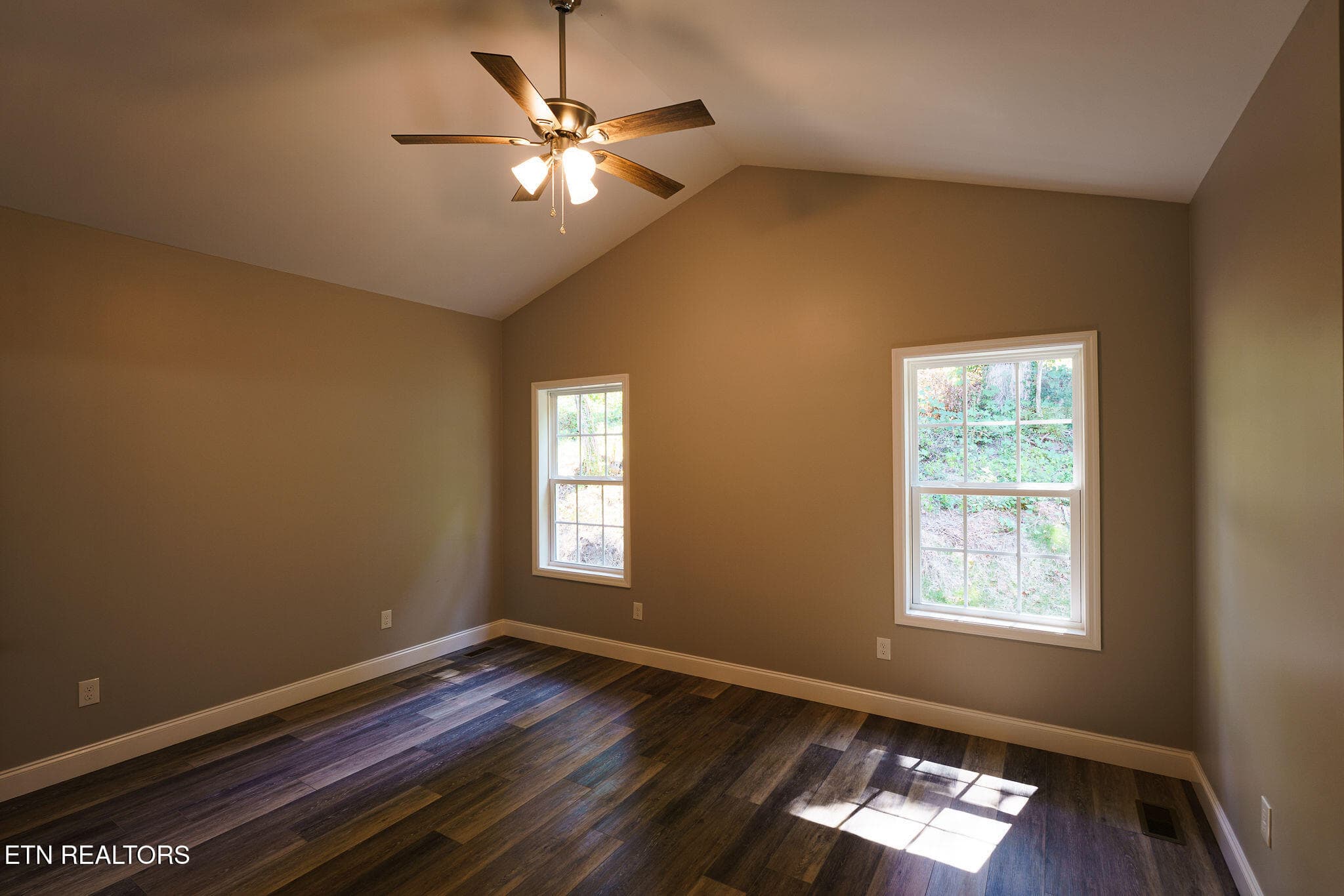 _DSC9385 - 2710 Hillside Ave, Knoxville, TN 37914, Knoxville