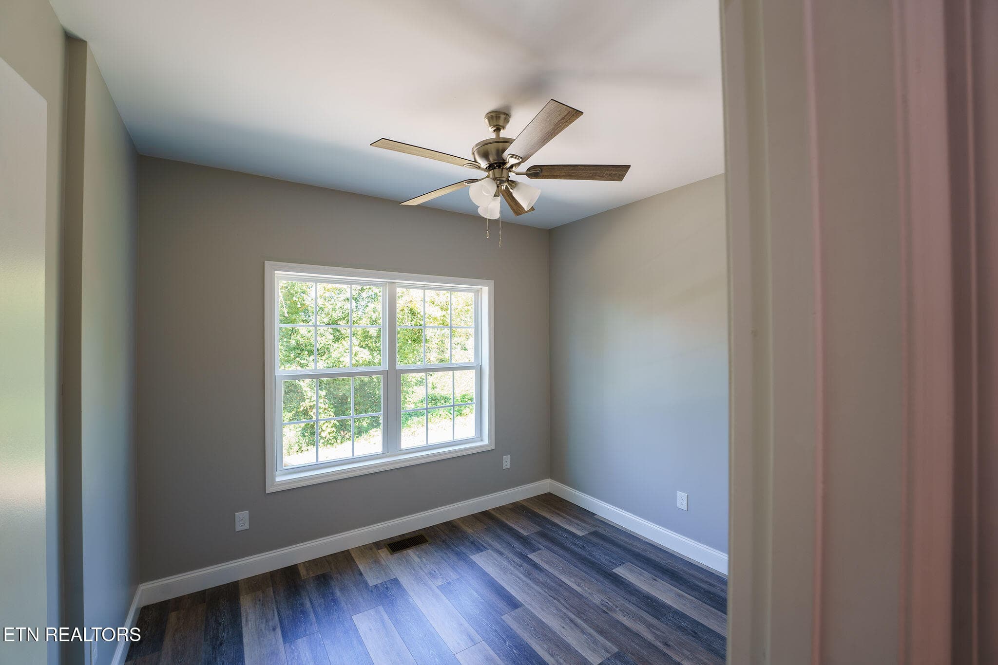 _DSC9409 - 2710 Hillside Ave, Knoxville, TN 37914, Knoxville