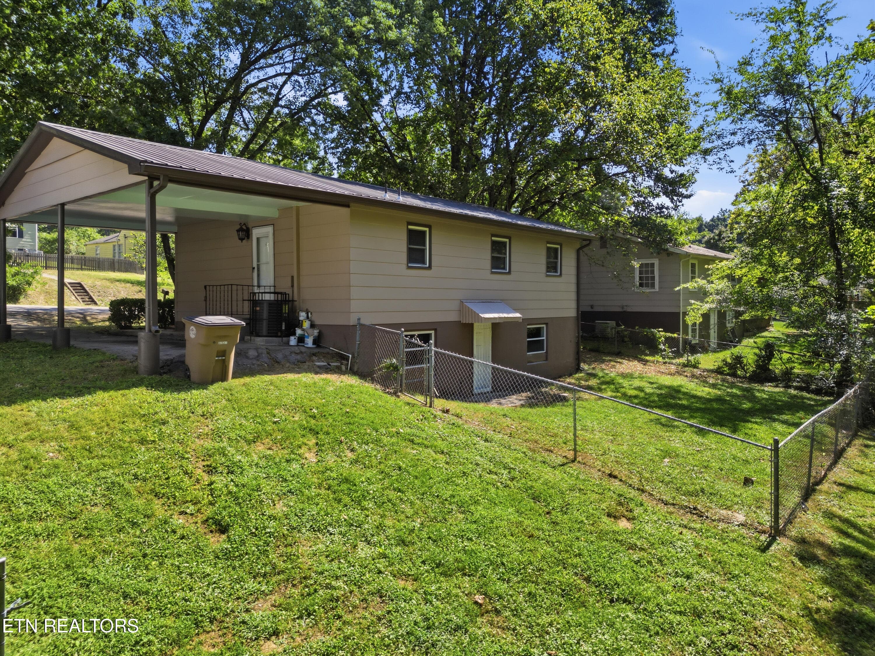 Back - 4505 W Martin Mill Pike, Knoxville, TN 37920