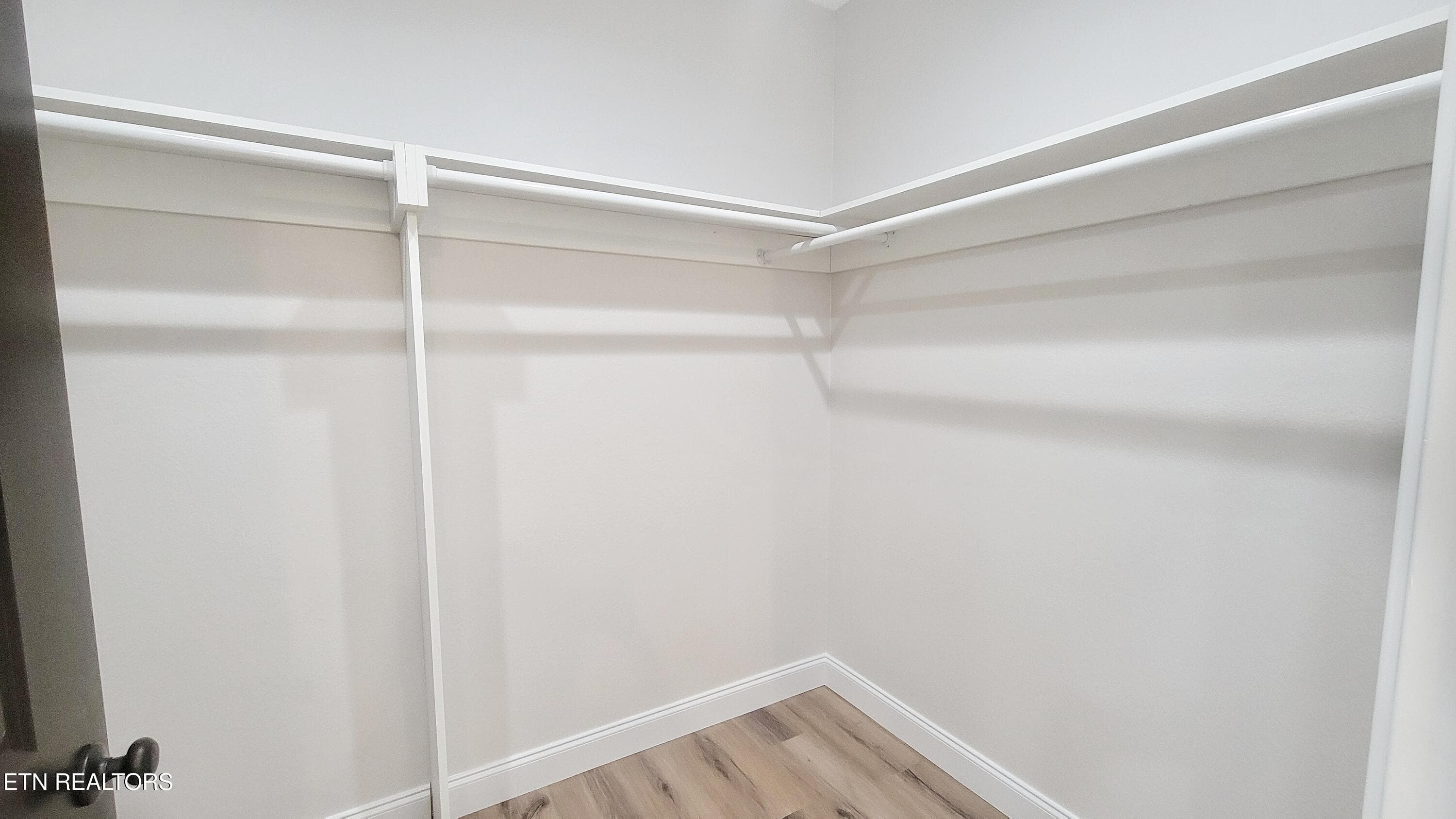 MAIN WALK- IN - 253 Splendor Way, Parrottsville, TN 37843, Parrottsville