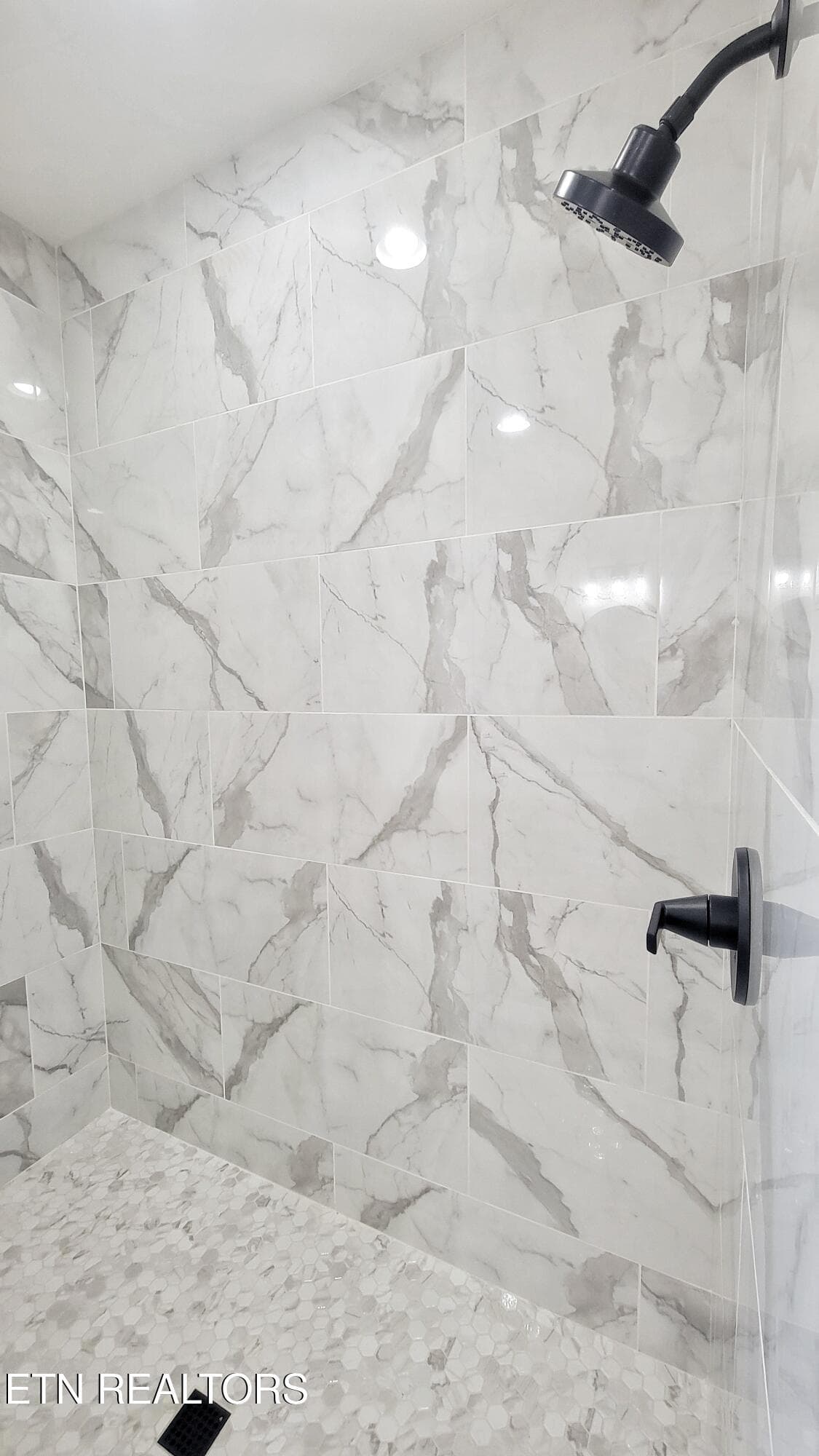 CUSTOM TILE - 253 Splendor Way, Parrottsville, TN 37843, Parrottsville