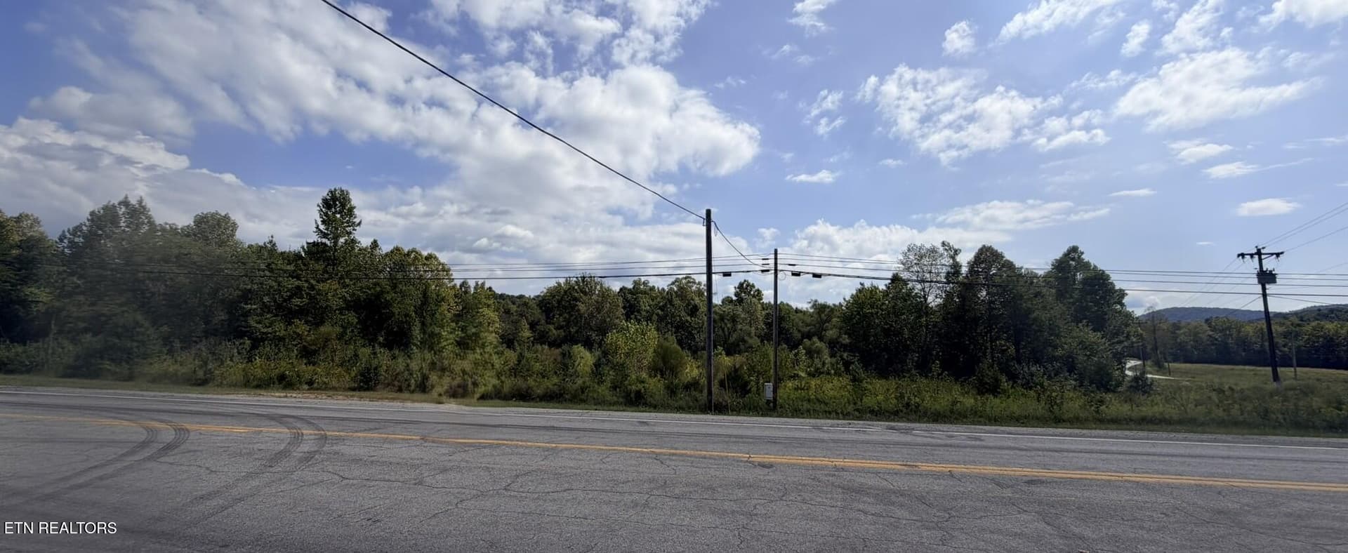 24660 Scott Hwy, Winfield, TN 37892