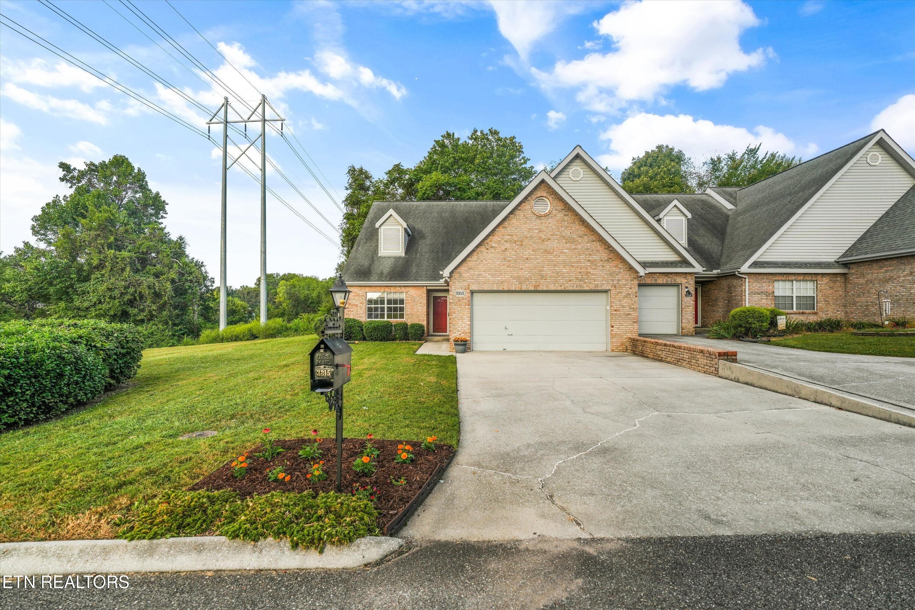 04-3315 Laurel View Rd 14 - 3315 Laurel View Rd, Knoxville, TN 37917
