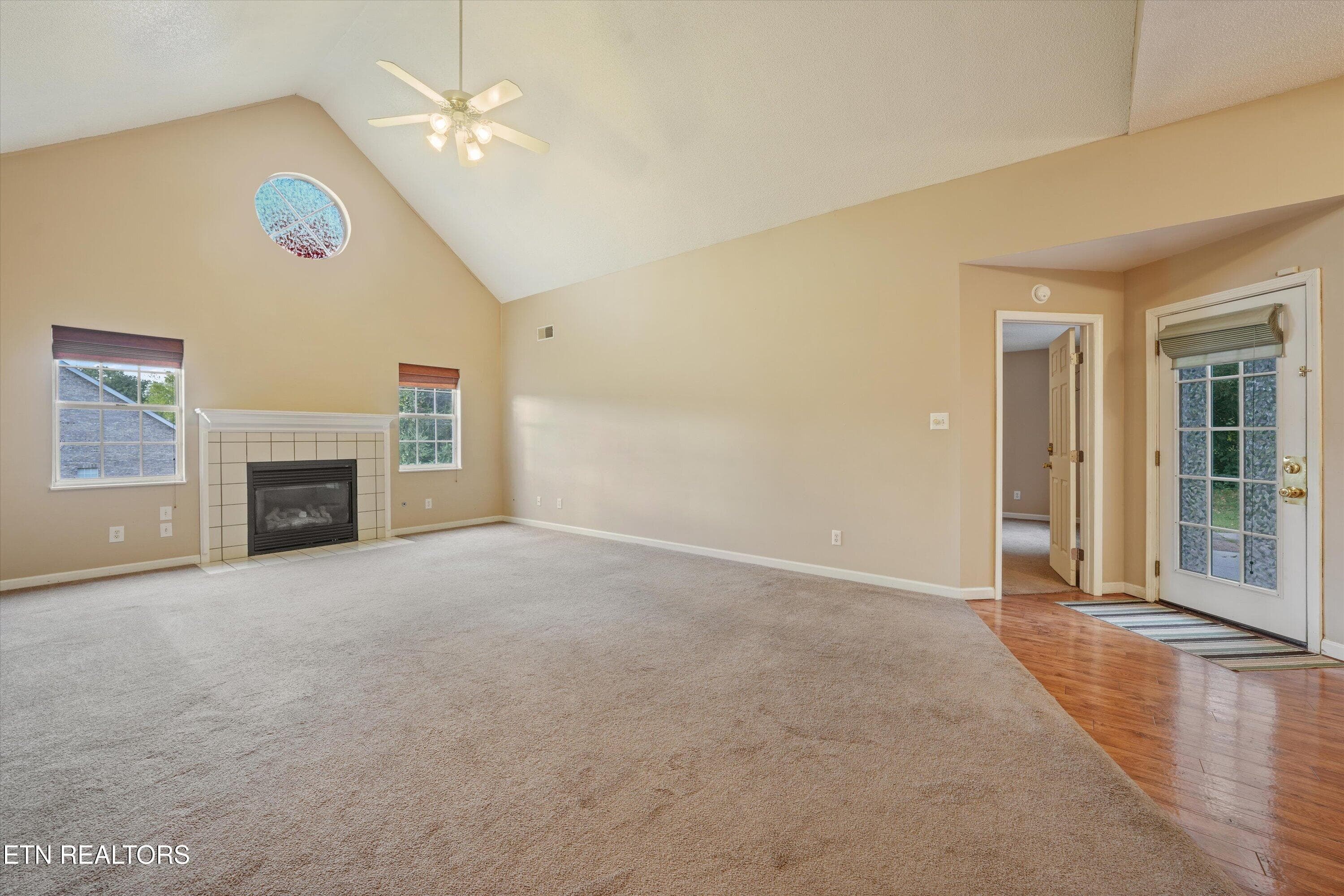 09-3315 Laurel View Rd 26 - 3315 Laurel View Rd, Knoxville, TN 37917
