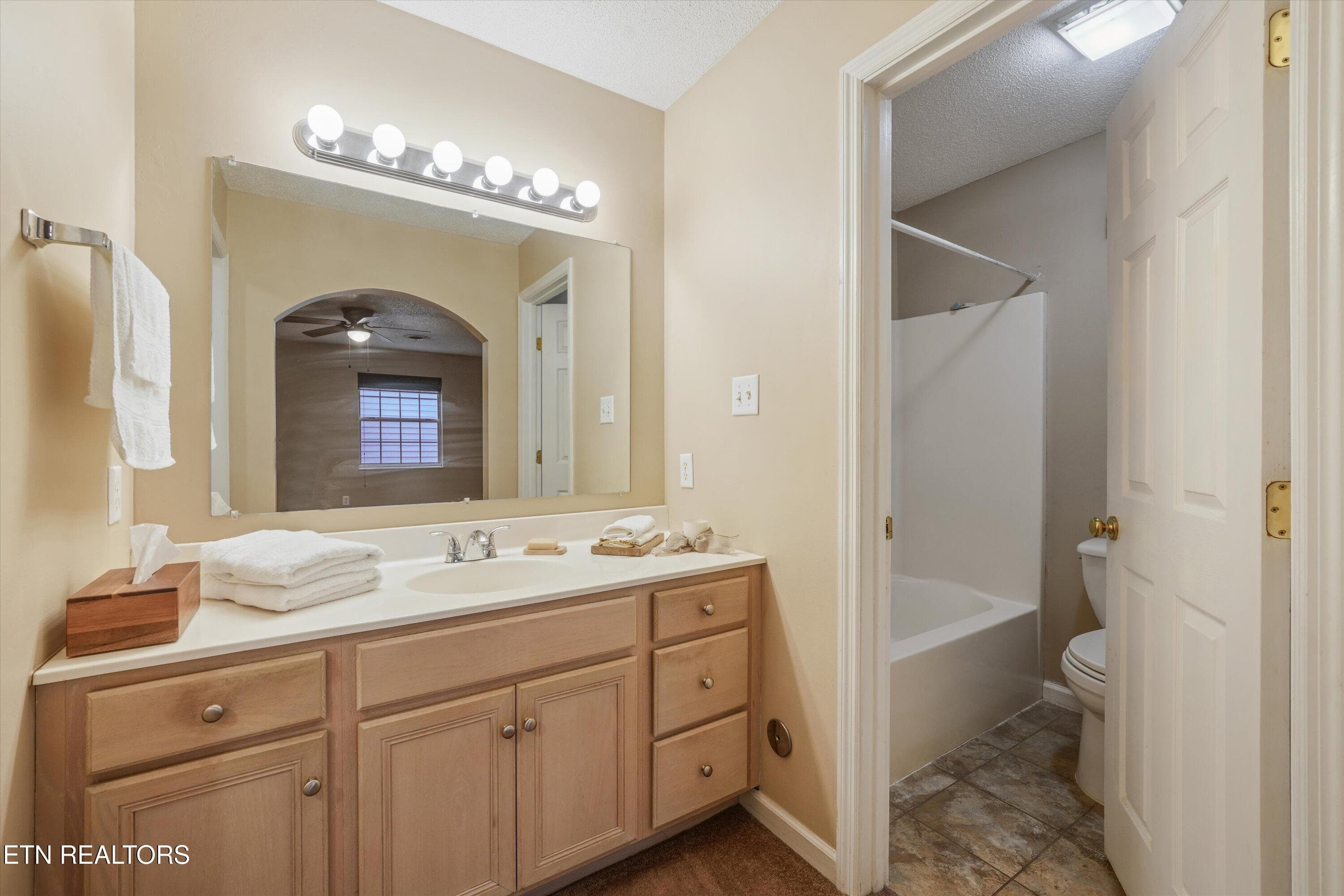 20-3315 Laurel View Rd 37 - 3315 Laurel View Rd, Knoxville, TN 37917