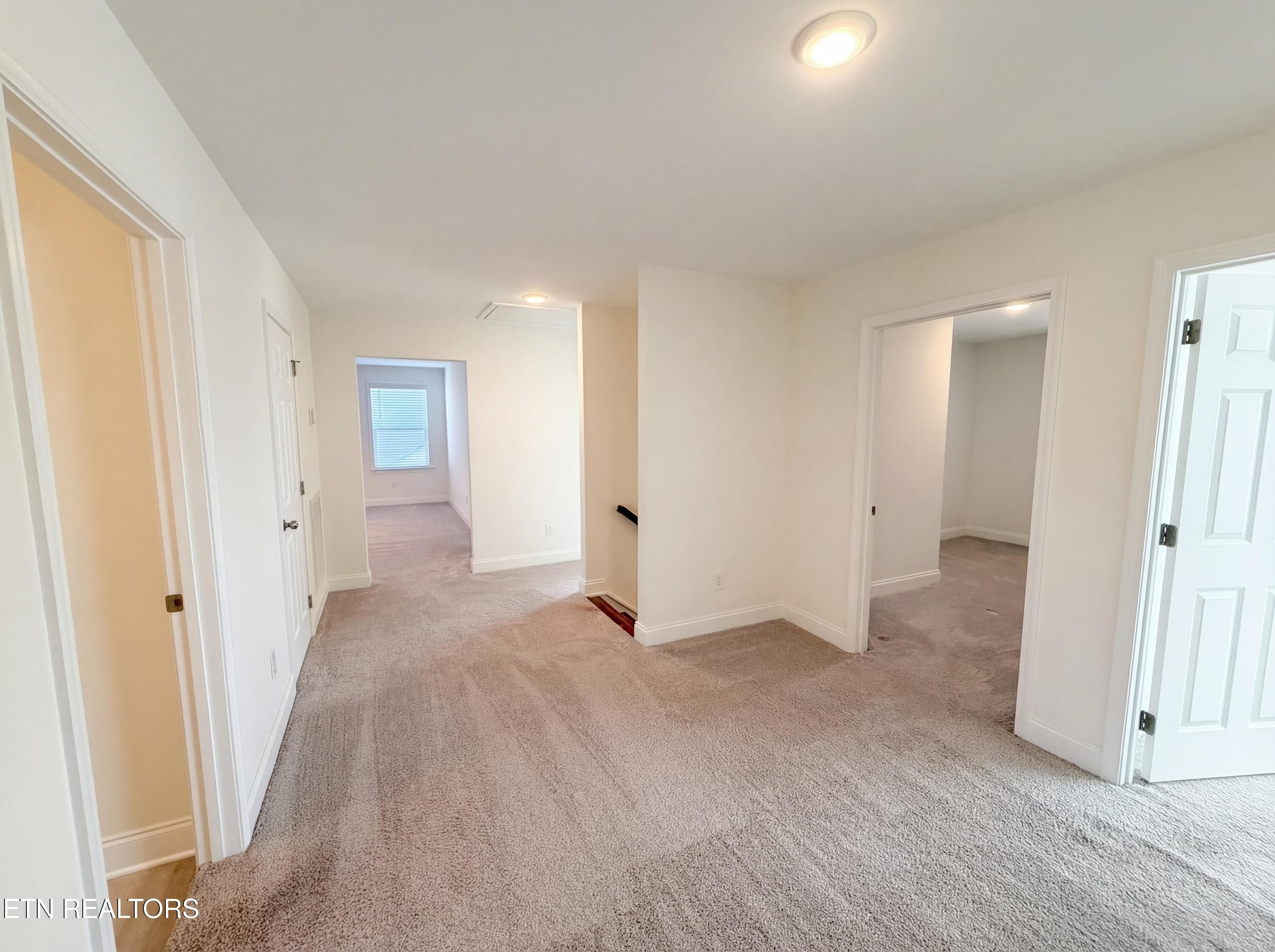 Green Ash Ln Hallway - 2714 Green Ash Lane, Knoxville, TN 37932, Knoxville