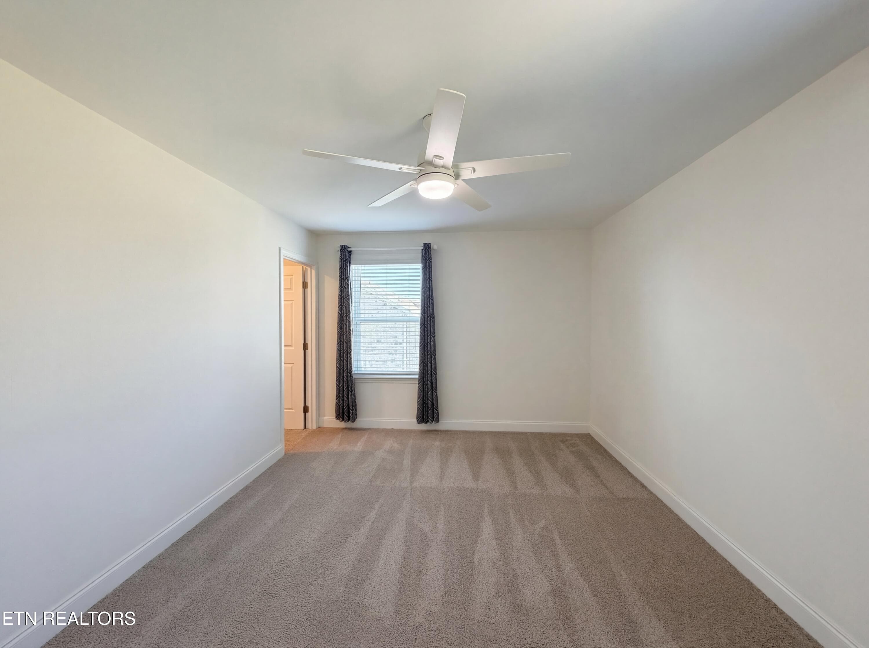 Green Ash Ln 2nd Bedroom - 2714 Green Ash Lane, Knoxville, TN 37932, Knoxville