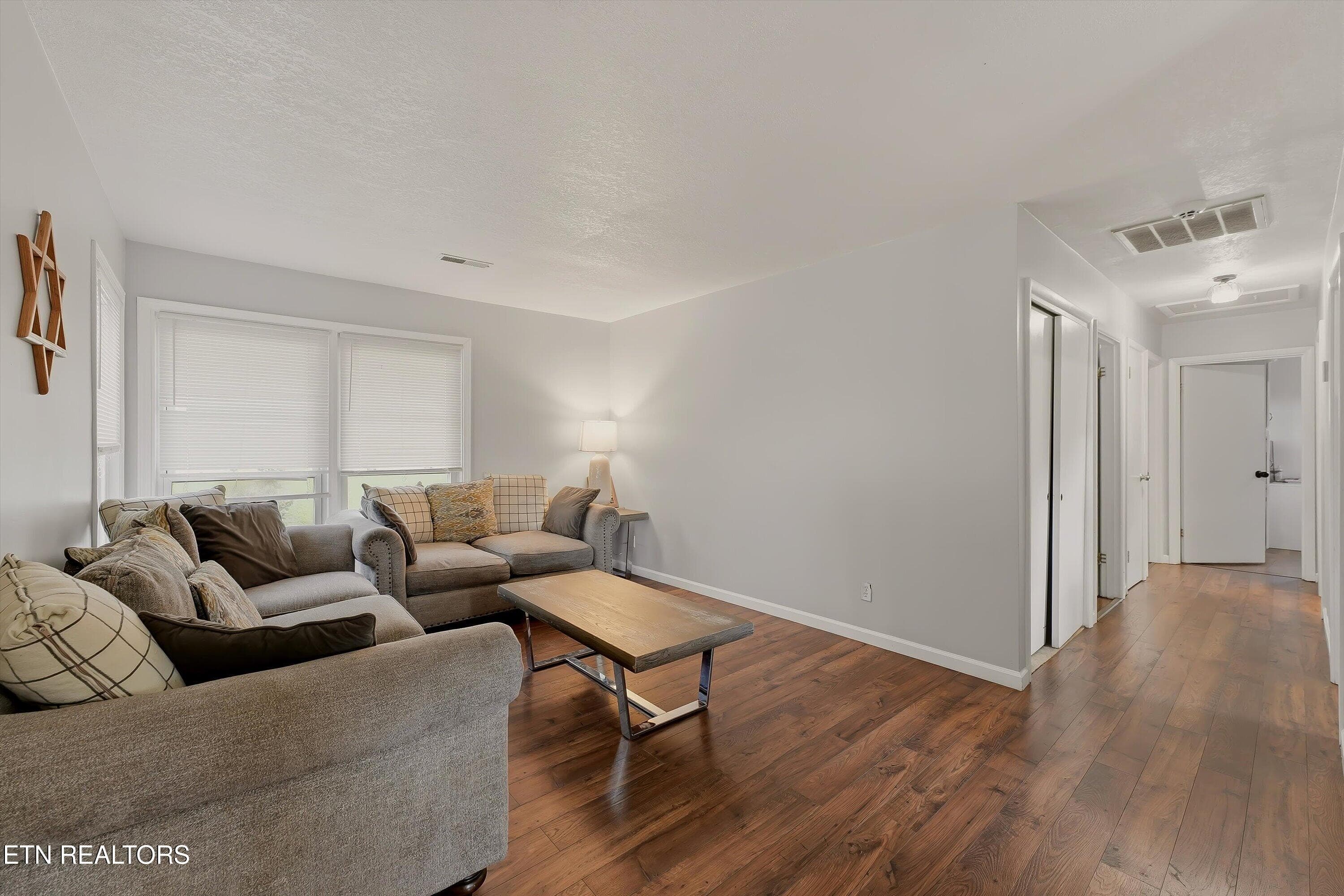 08-3720 Orangewood Rd-8 - 3720 Orangewood Rd, Knoxville, TN 37921, Knoxville