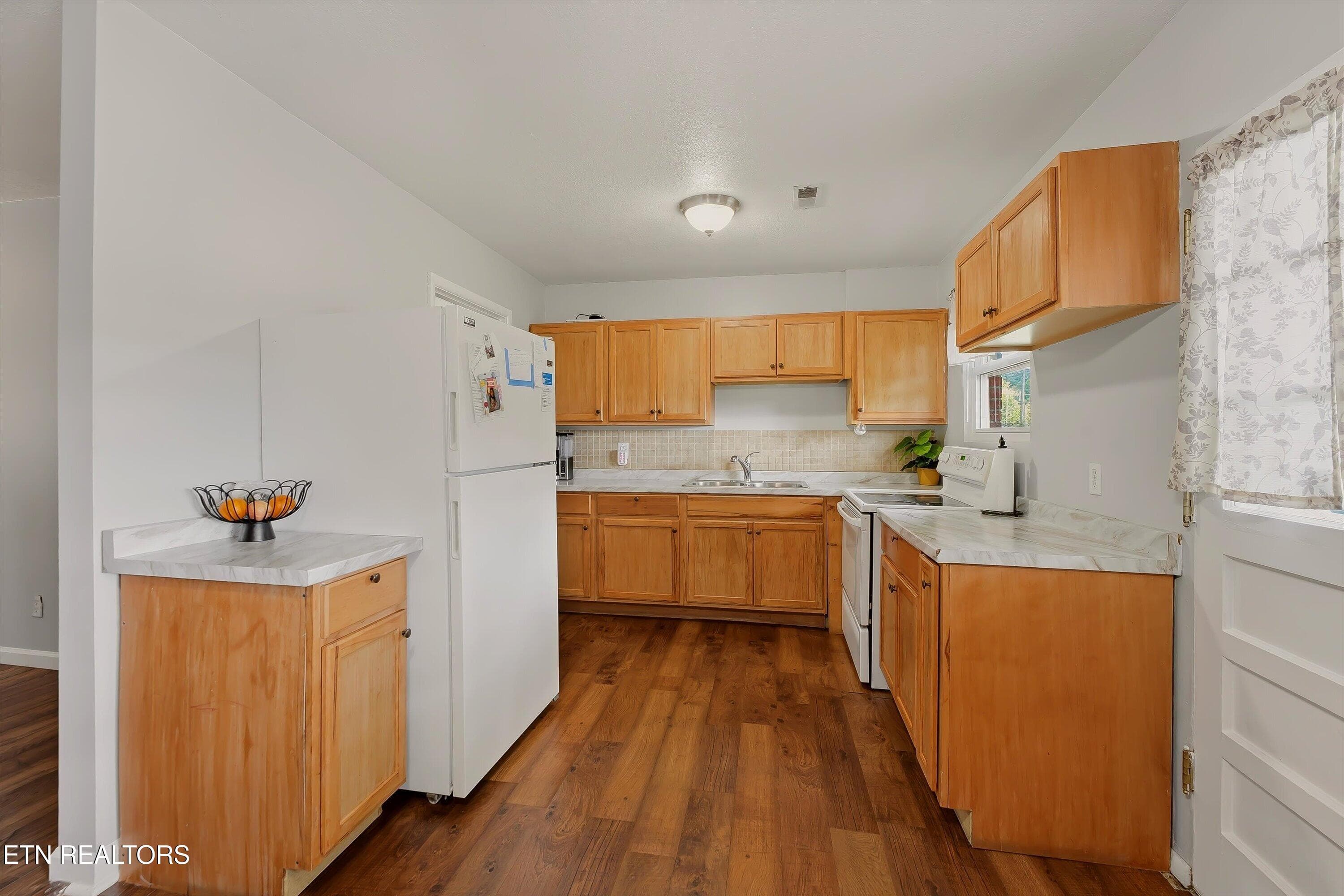 12-3720 Orangewood Rd-12 - 3720 Orangewood Rd, Knoxville, TN 37921, Knoxville
